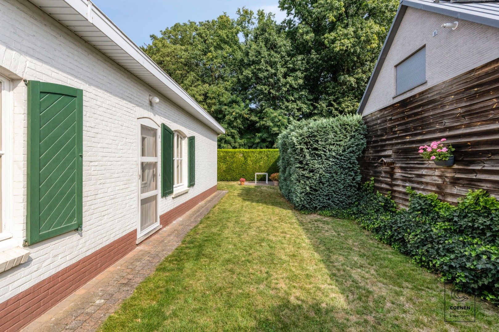 Charmante te renoveren woning van 227 m² en 4 slaapkamers op een TOPlocatie te Schilde! foto 18