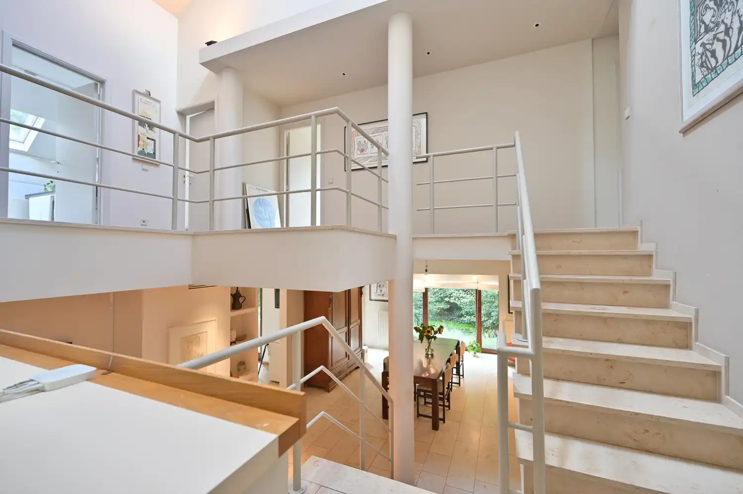 Wonen & Werken: Royale woning met aparte ruime praktijk in een groene, bereikbare omgeving te Zutendaal foto 14
