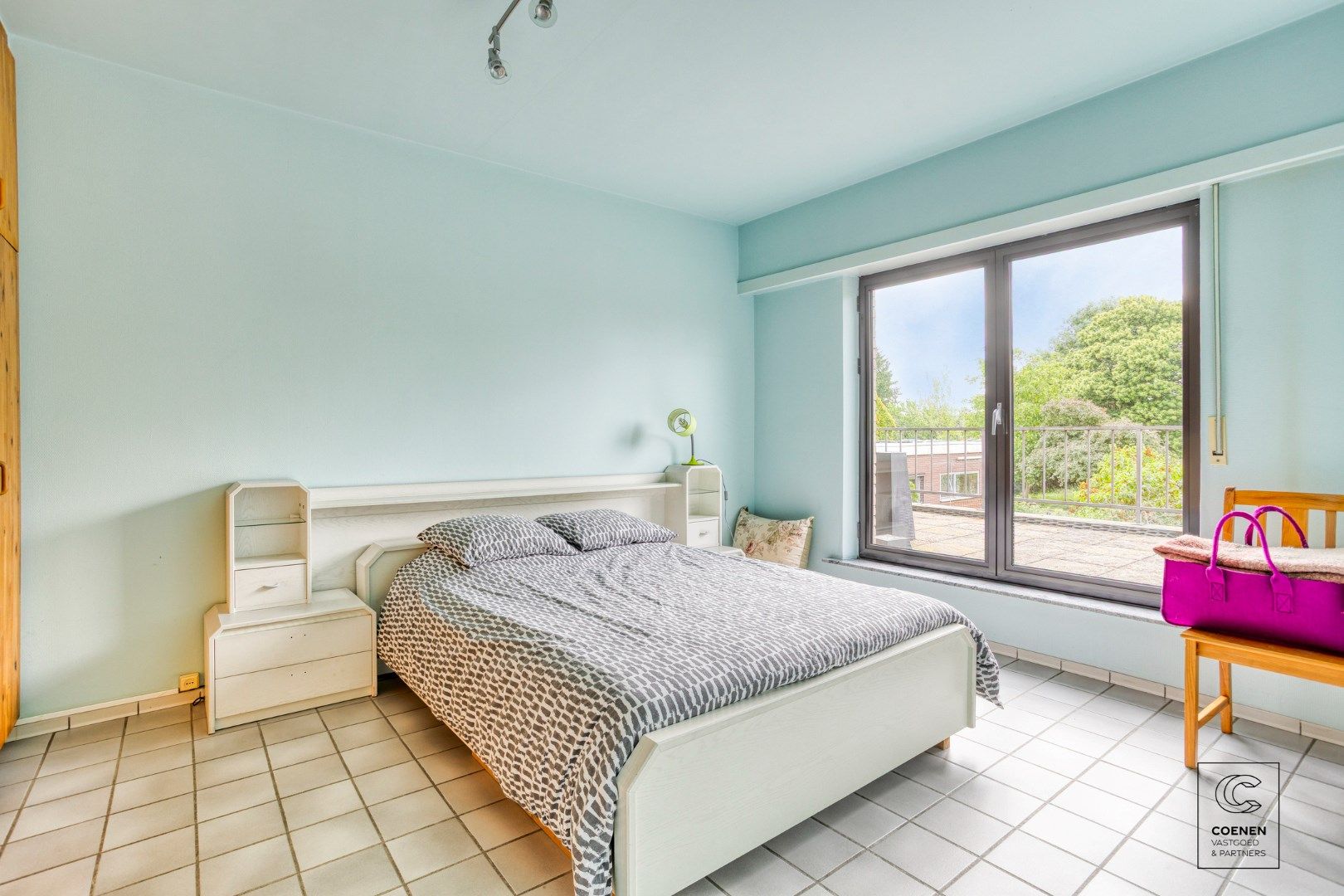 Ruime stadswoning van 177 m² met 4 slaapkamers in het centrum van Hoogstraten! foto 9
