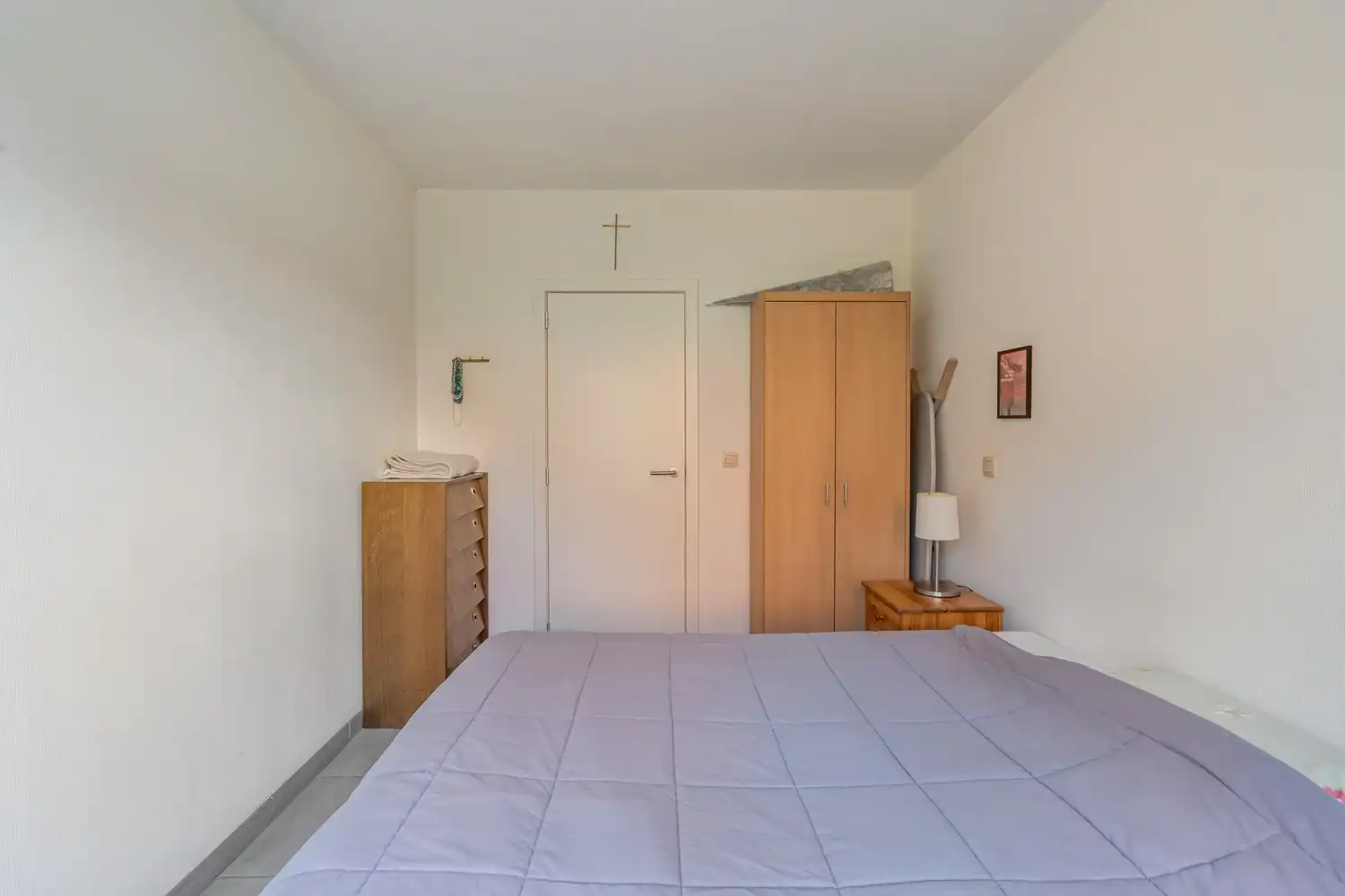 Goed onderhouden gelijkvloersappartement met 2 slaapkamers, ondergrondse autostaanplaats en kelder te Linden ! foto 10