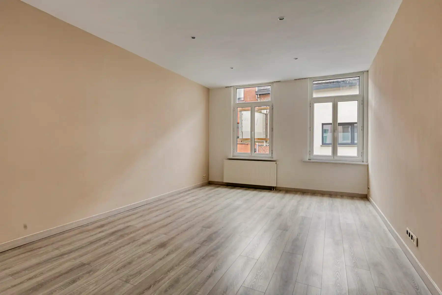 Charmante stadswoning op toplocatie nabij station & fietsostrade foto 15