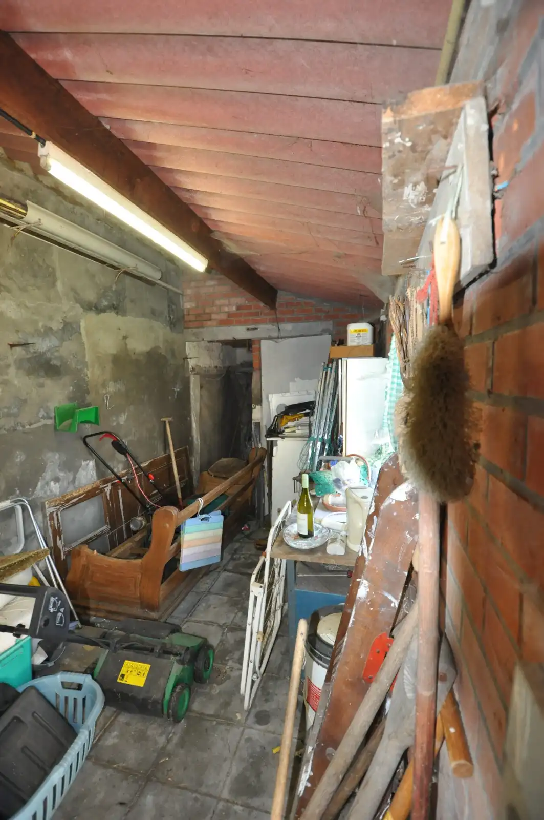 Half-open te renoveren  woning te Zandvoorde foto 14