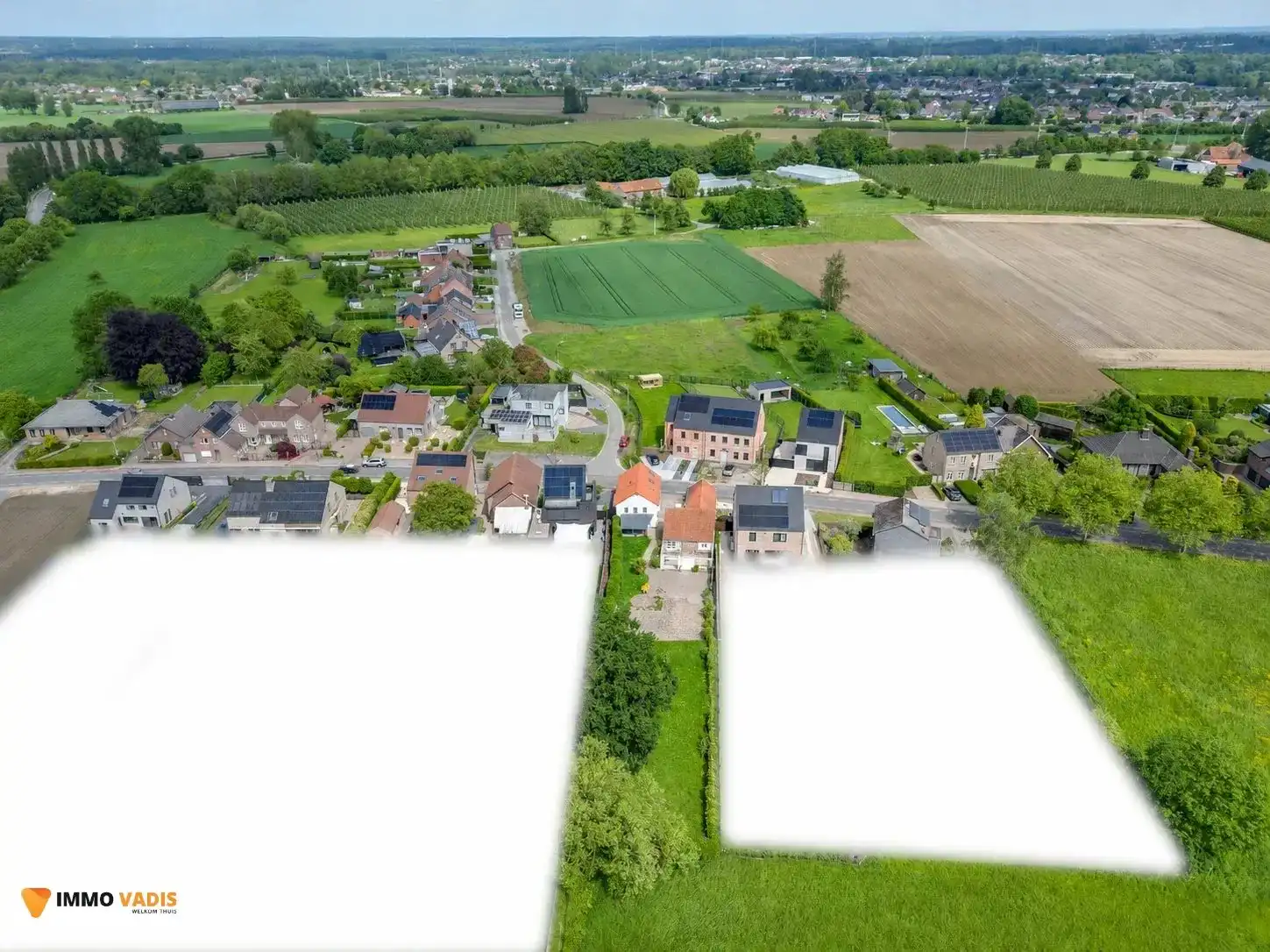 Knusse woning met bijgebouw foto 23