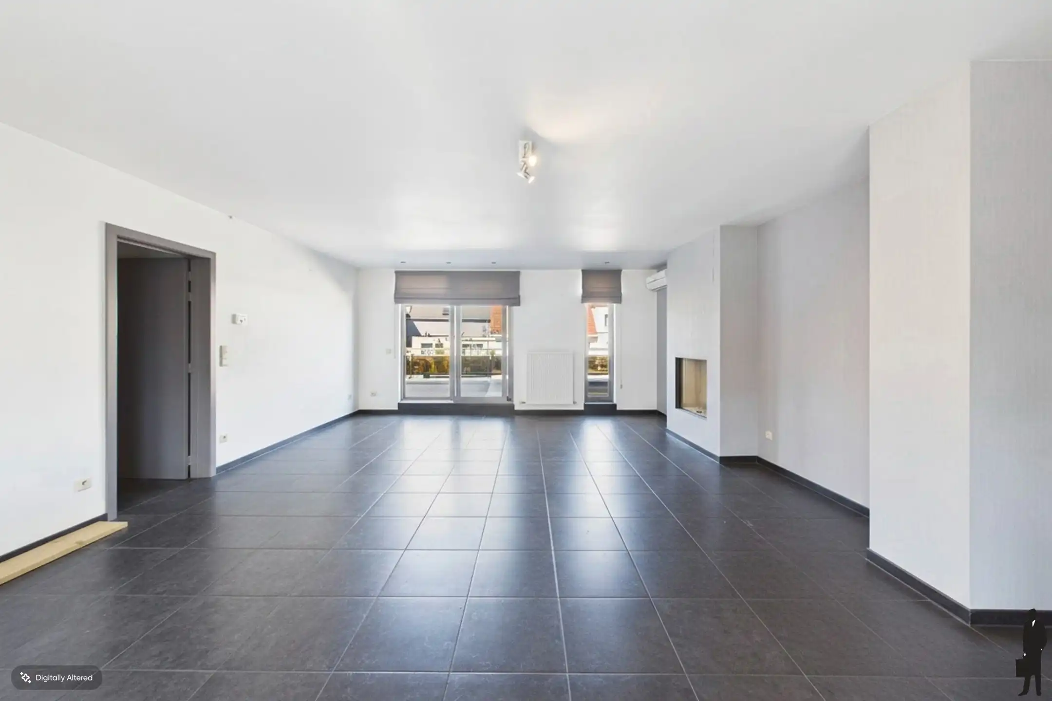 Ruim, lichtrijk duplex-appartement gelegen in het centrum van Hoogstraten foto 5