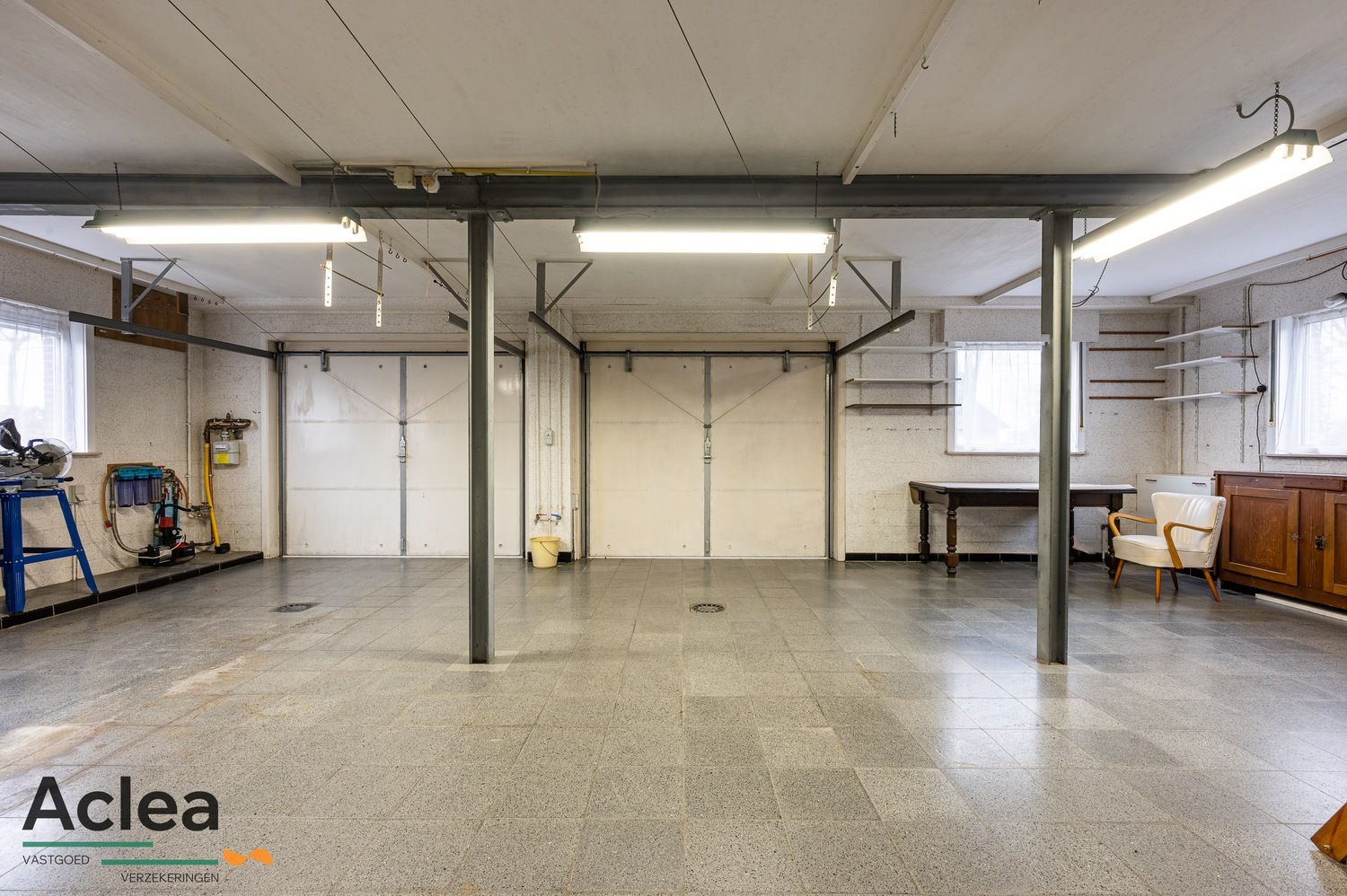 Ruime woning met veel extra potentieel op een mooi zuid gericht perceel foto 26