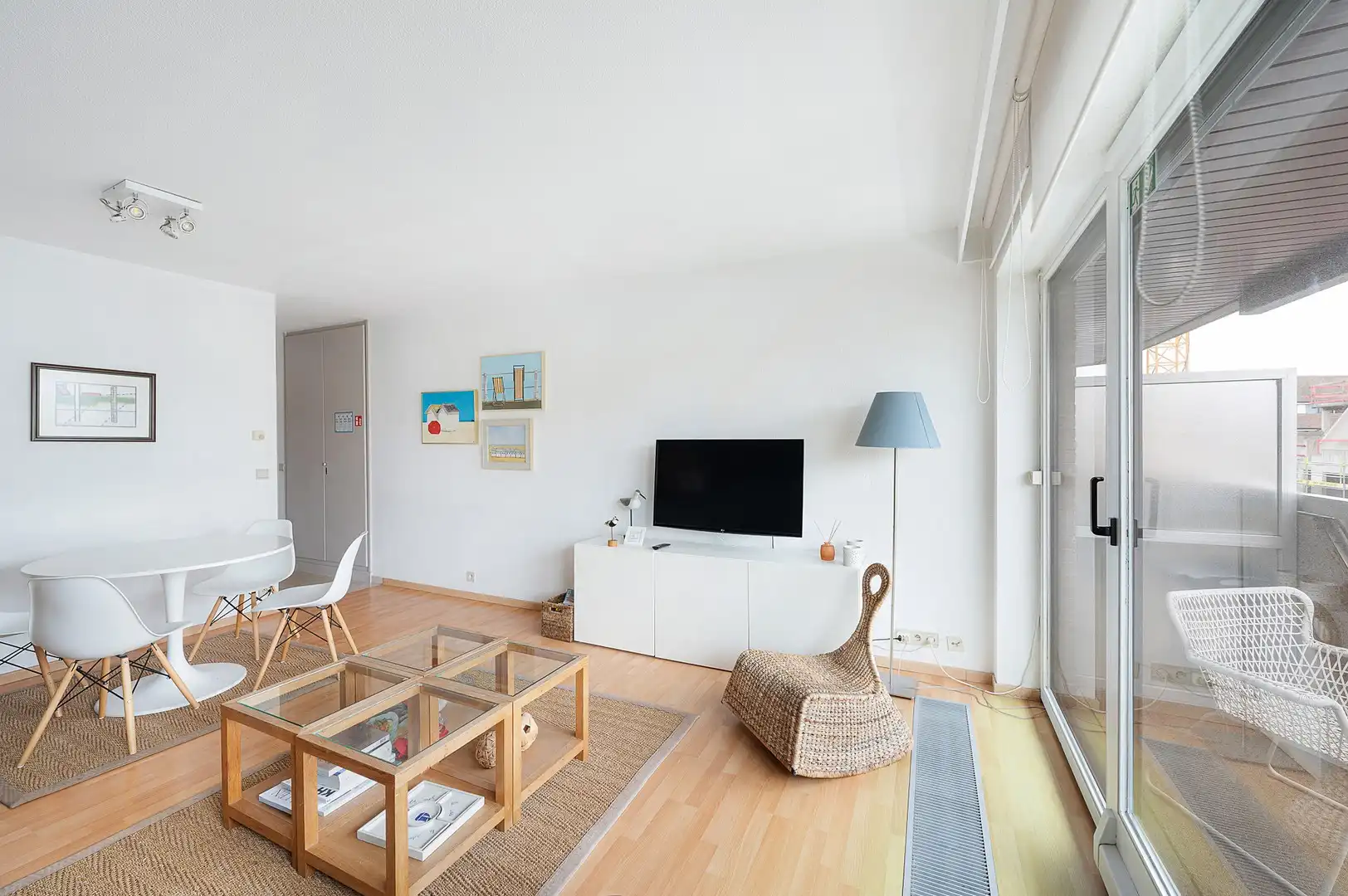 Zuidgericht appartement gelegen in de Jozef Nellenslaan in het prestigieuze Albertstrand. foto 11