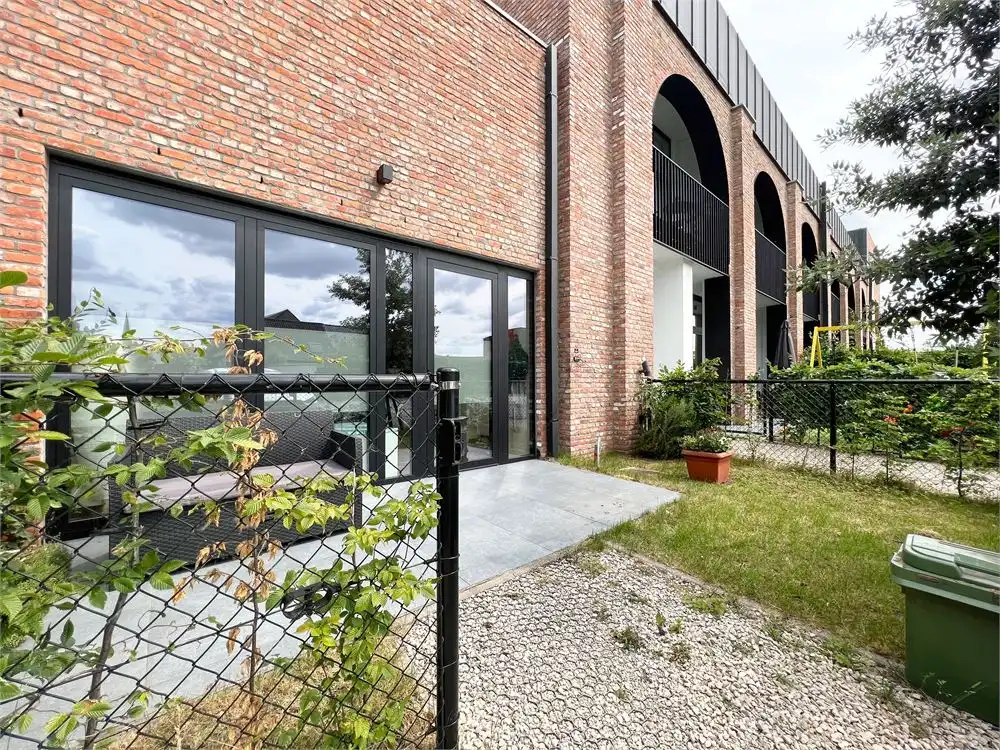 Recent en lichtrijk appartement (2022) + zonnig terras foto 2