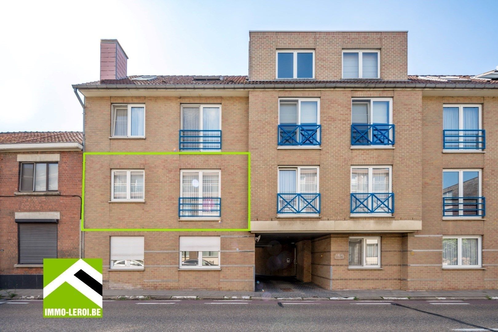 Instapklaar appartement met 3 slaapkamers en garage - centrum Tongeren foto 2