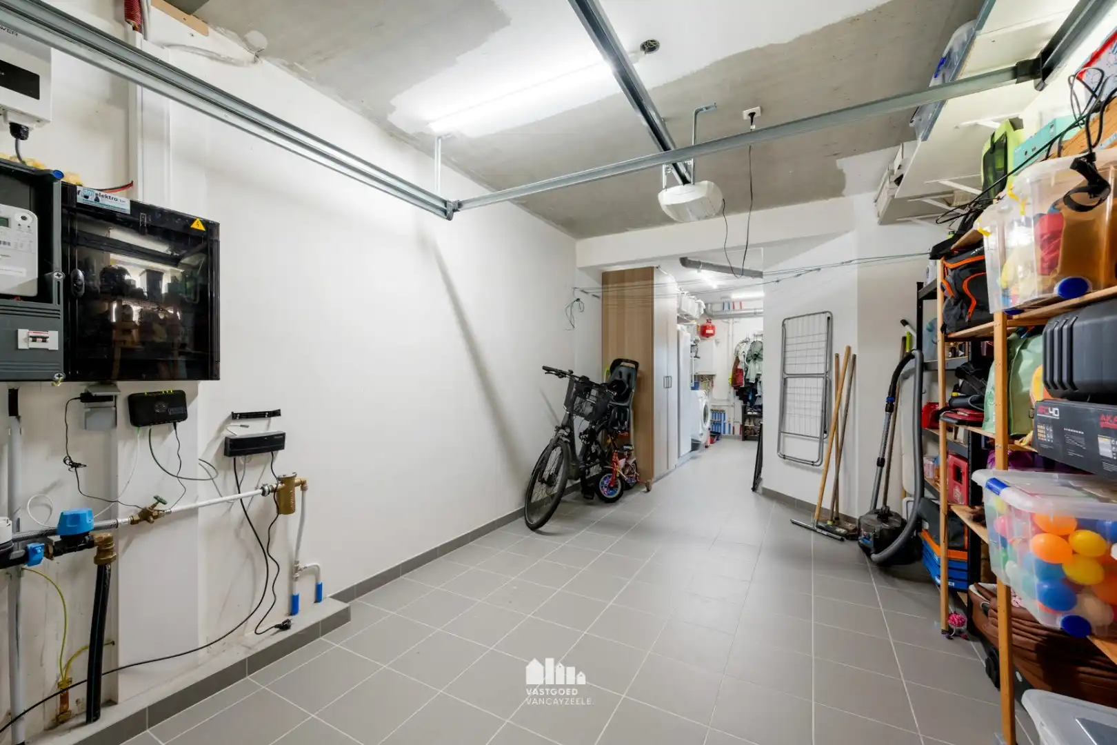 Recente halfopen woning (bj:2023) met landelijk uitzicht in Wijtschate foto 17