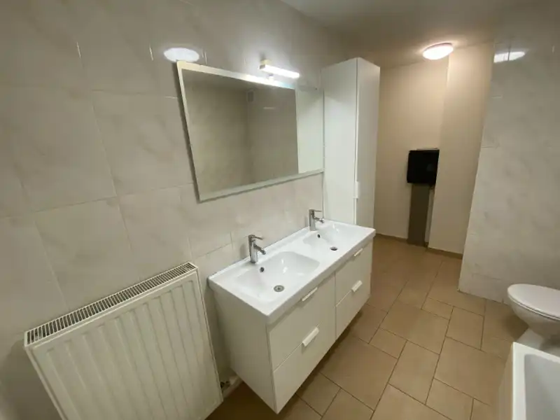 Ruim 1 slaapkamer appartement met gezellig terras in het centrum van Geel foto 14