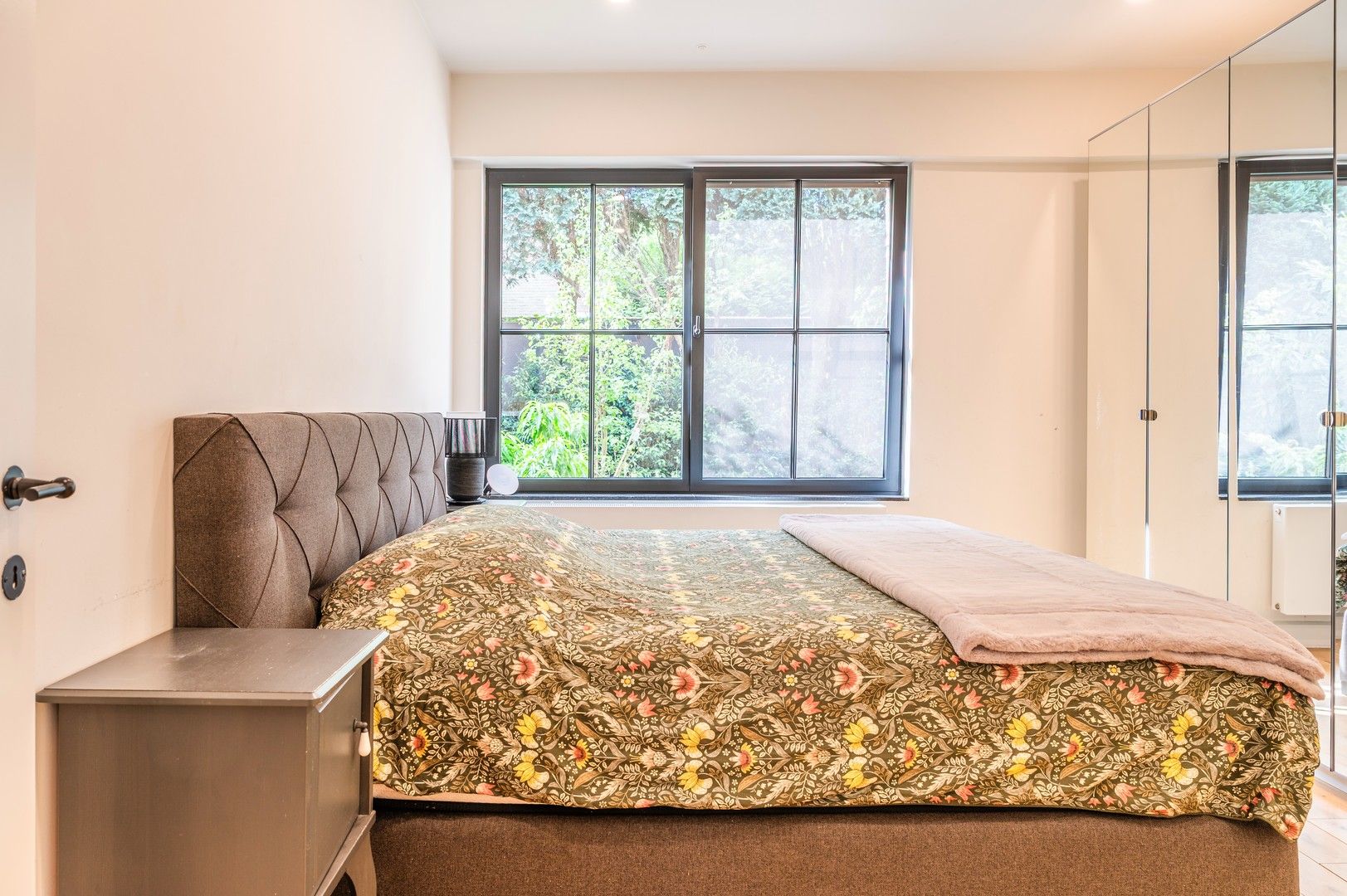 Gelijkvloerse villa met verwarmd zwembad op 1.056 m² in Zwijndrecht! foto 7