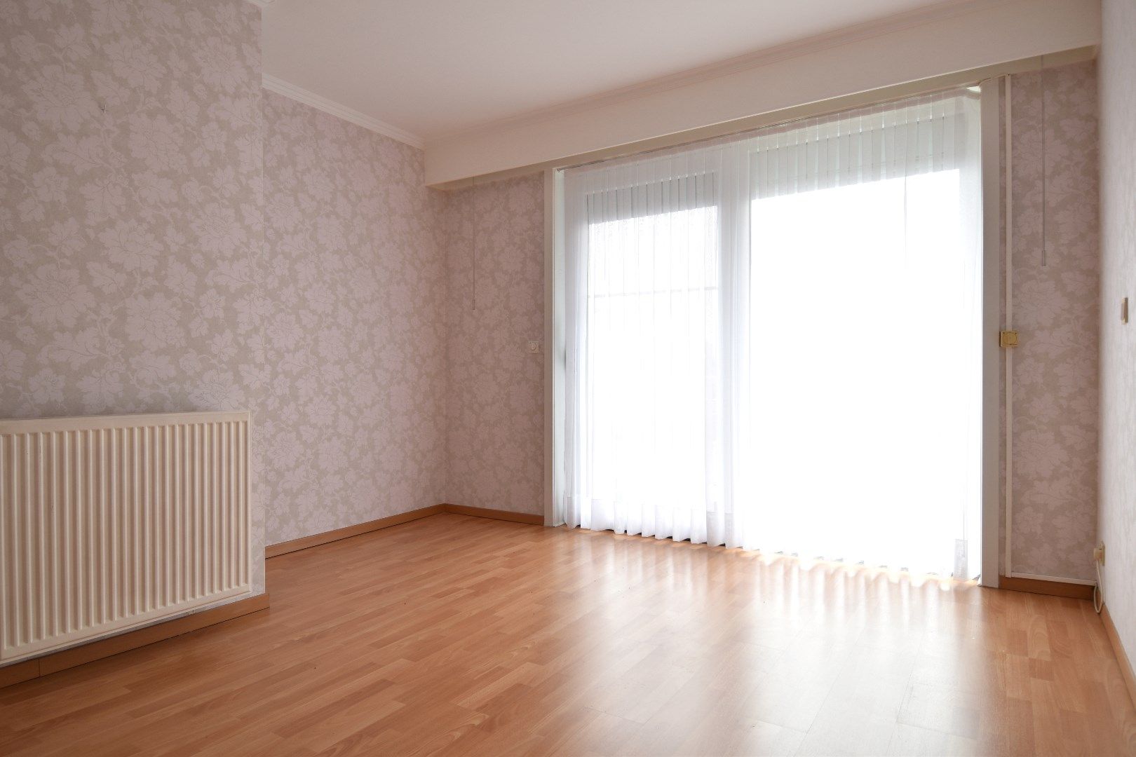 Instapklaar 2-slaapkamerappartement mét kelderberging op een toplocatie te Gullegem foto 9