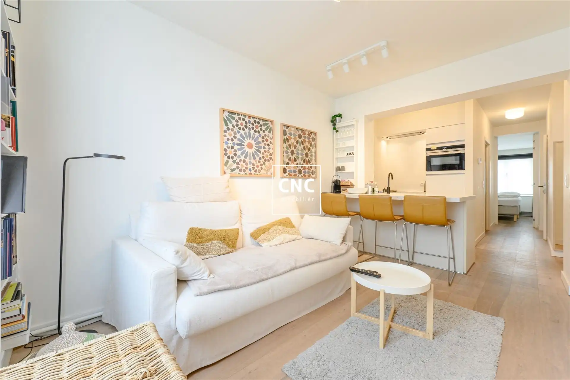 Instapklaar 2-slaapkamerappartement op rustige ligging foto 2