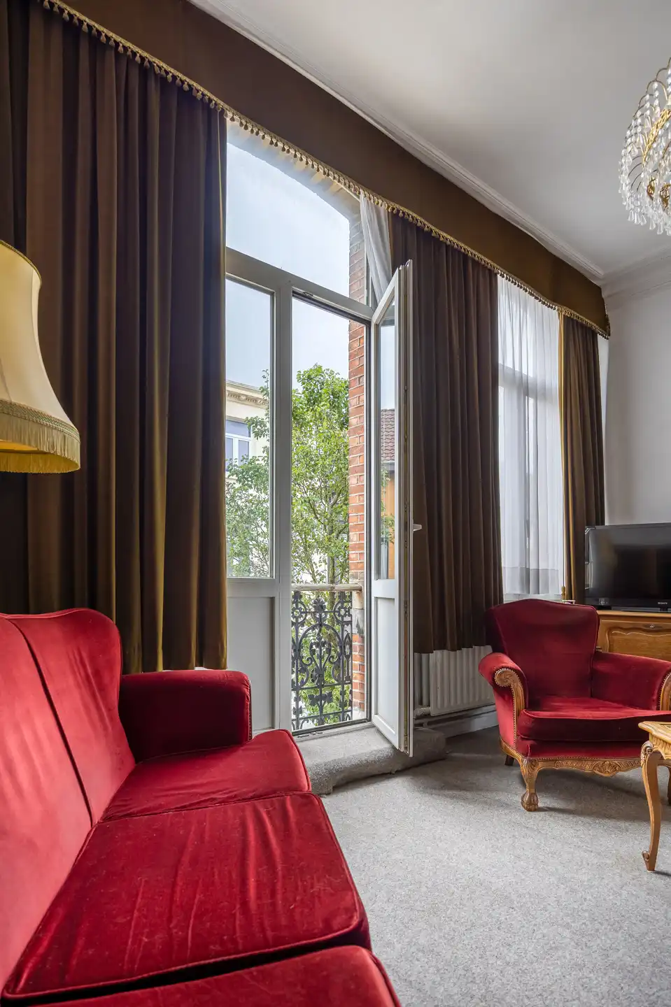 Authentieke herenwoning met potentieel te koop foto 20