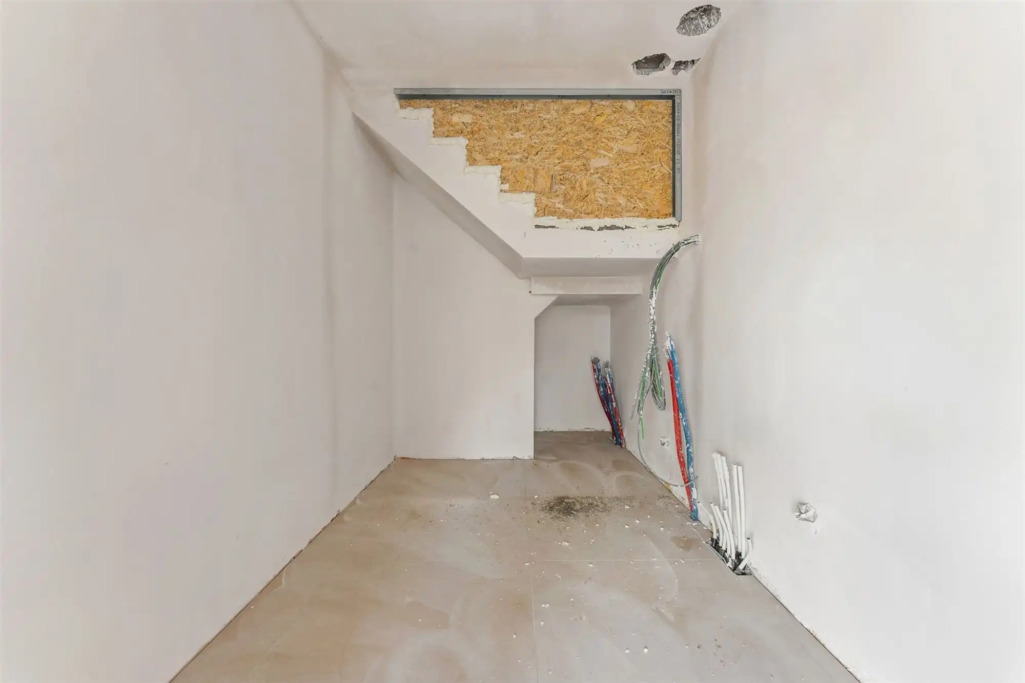 HOOG KWALITATIEVE NIEUWBOUWWONING OP CENTRALE LIGGING IN KOERSEL foto 8