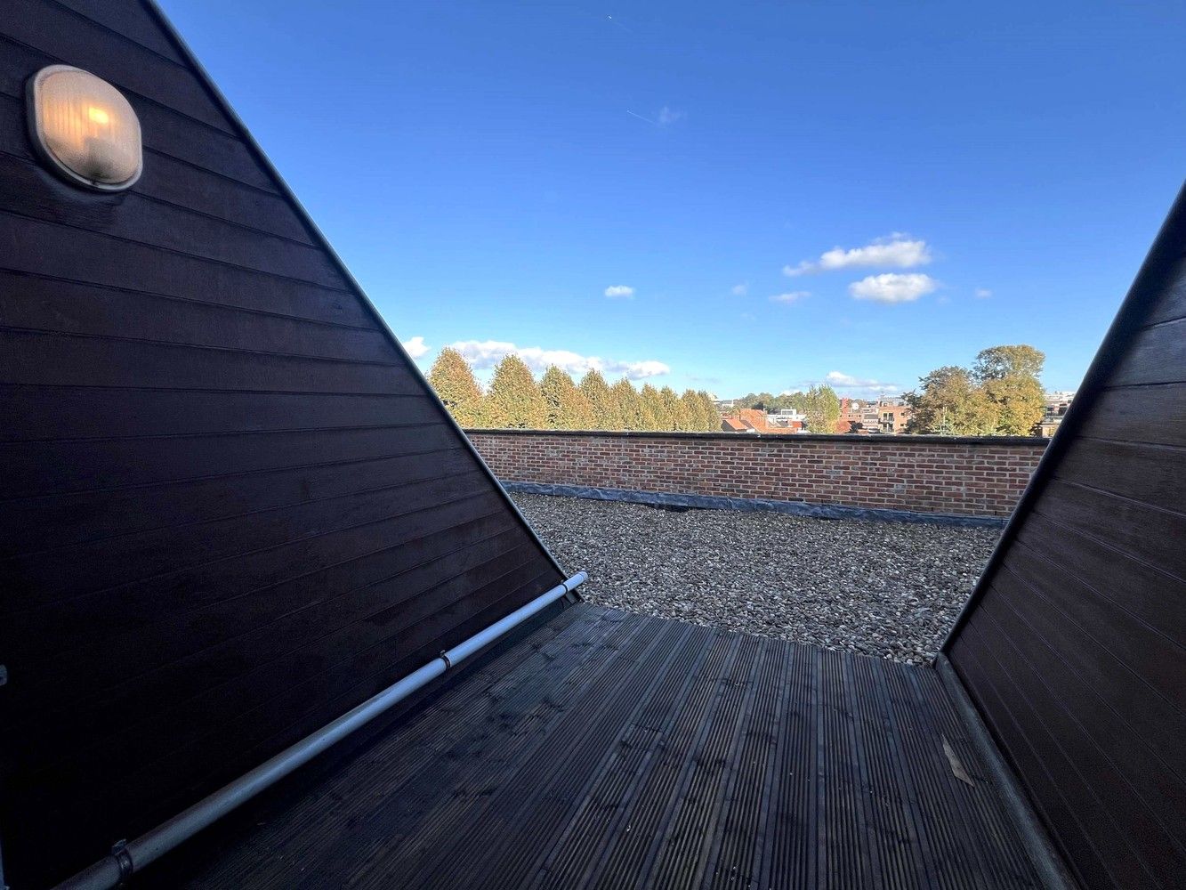 Ruime en gemeubelde duplex met zonnig terras te huur vlakbij Gasthuisberg - Arenberg - Sportkot foto 2