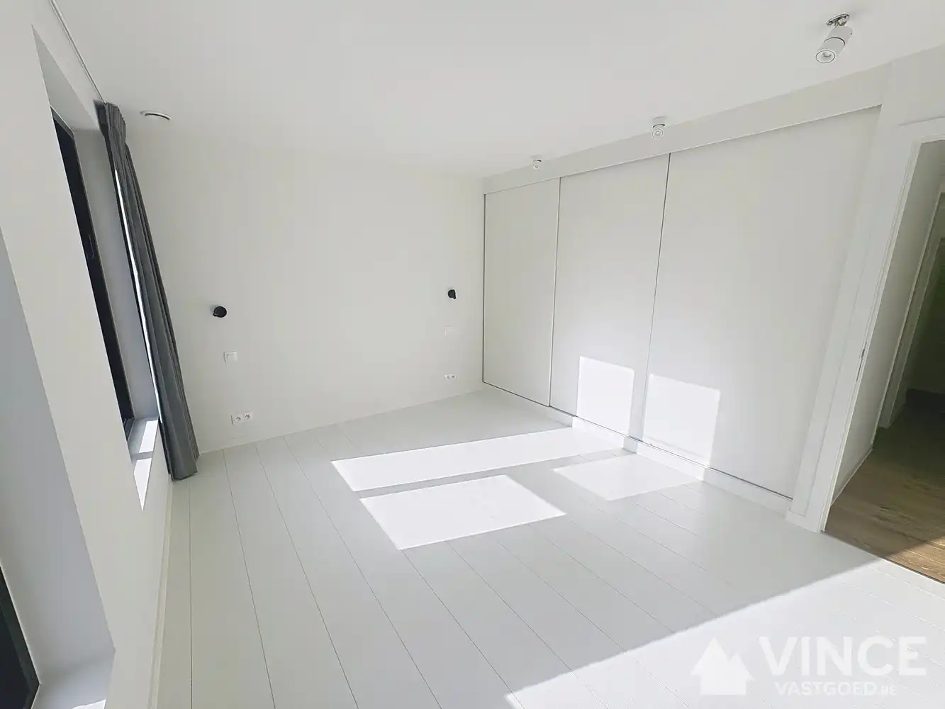 Modern appartement te huur met mooi uitzicht en veel lichtinval foto 8