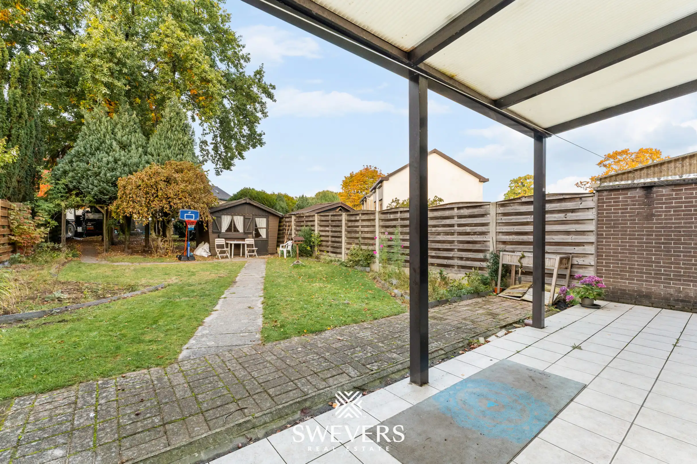 Op te frissen rijwoning op toplocatie foto 26