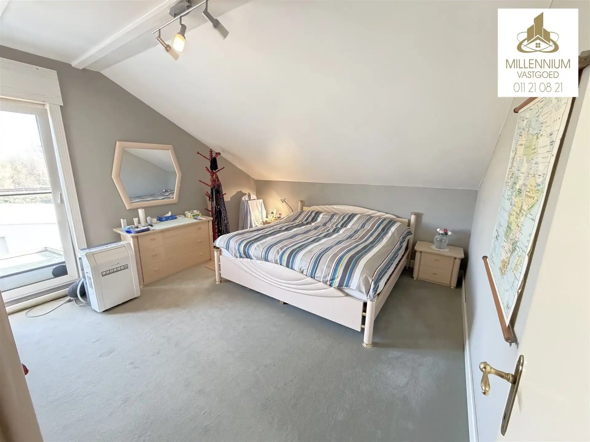 Commercieel gebouw foto 16