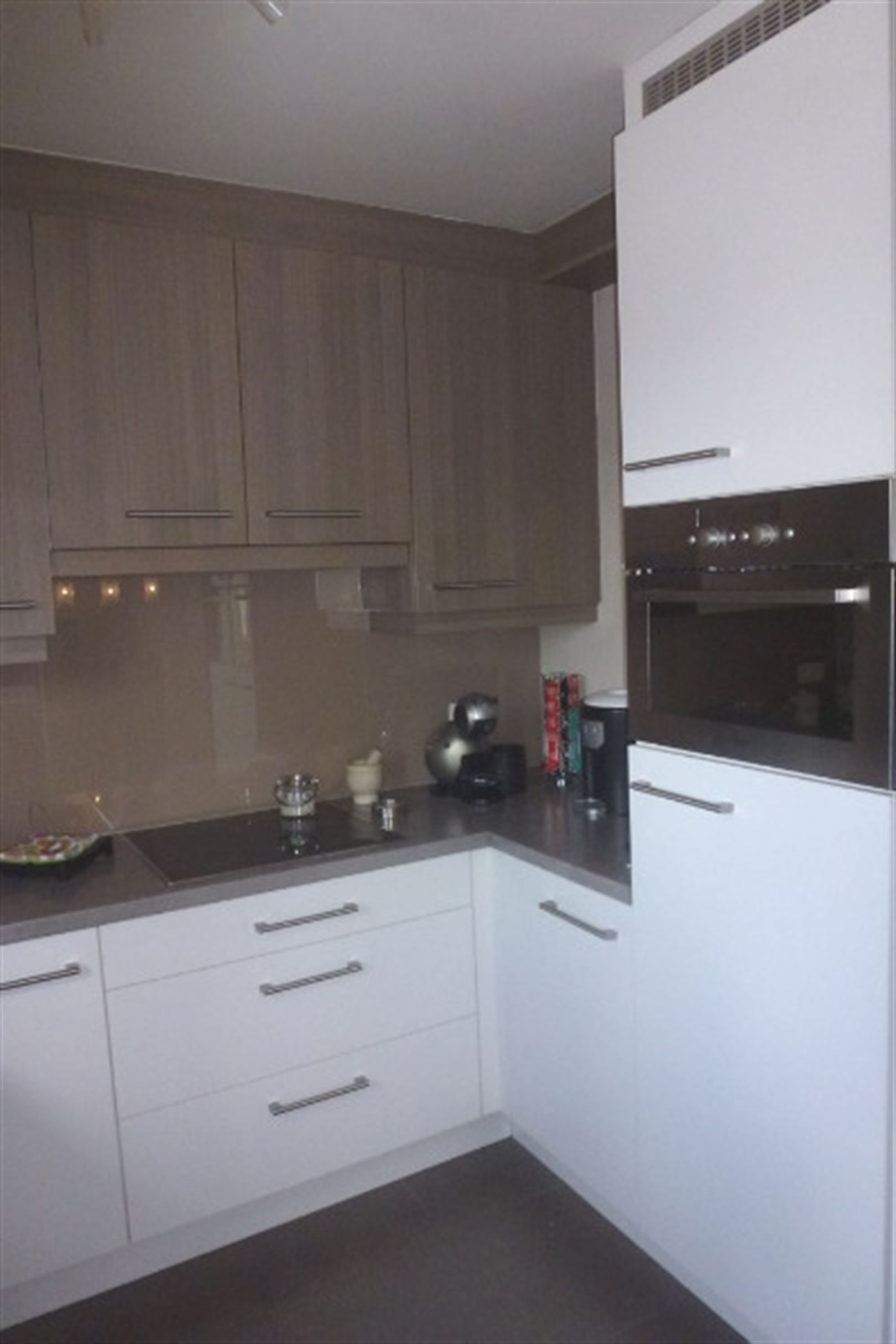 Royaal appartement met 2 slpk, magnifiek groot terras en 2 autostaanplaatsen foto 8
