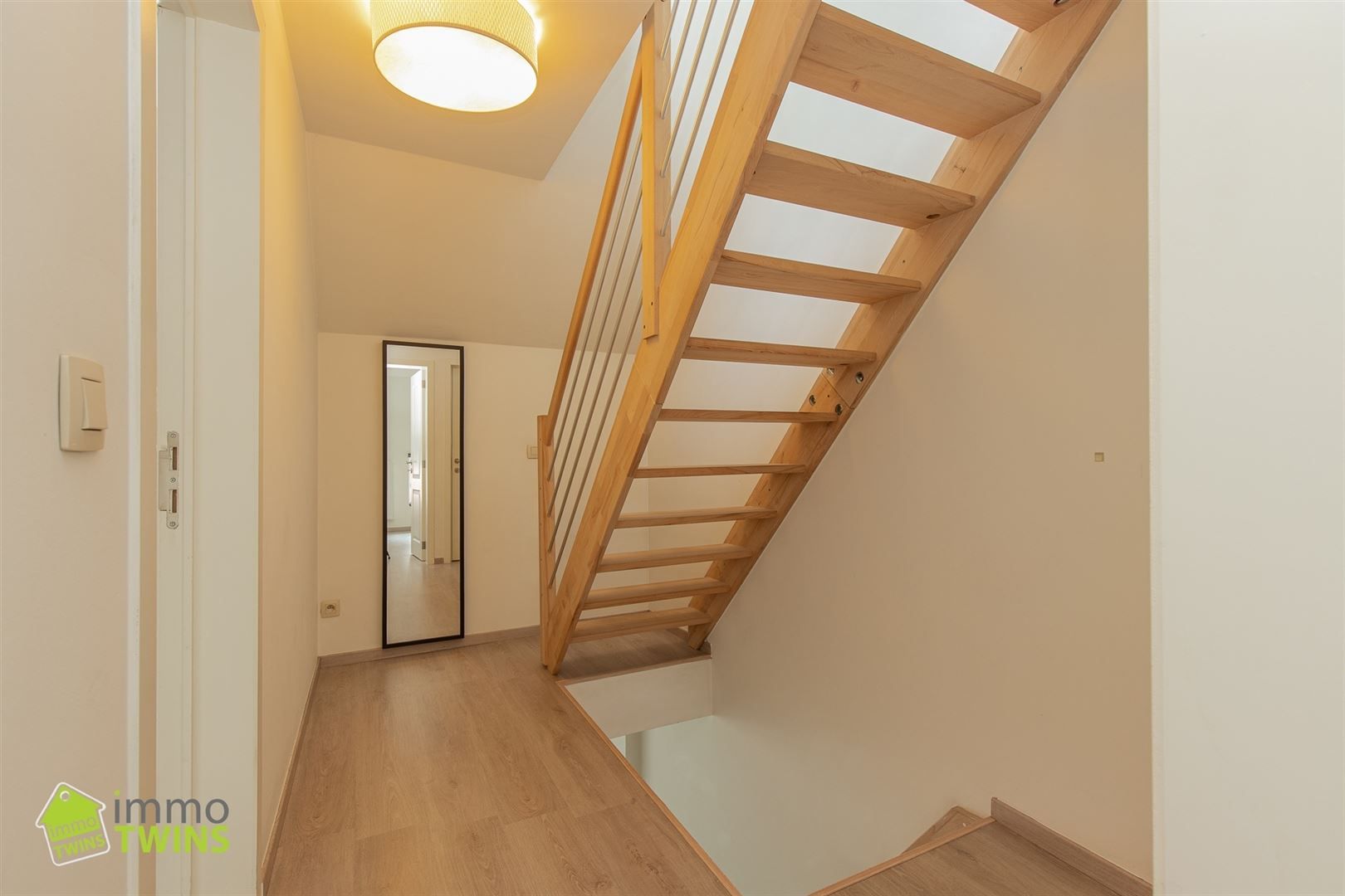 Charmante starterswoning te Lebbeke foto 17