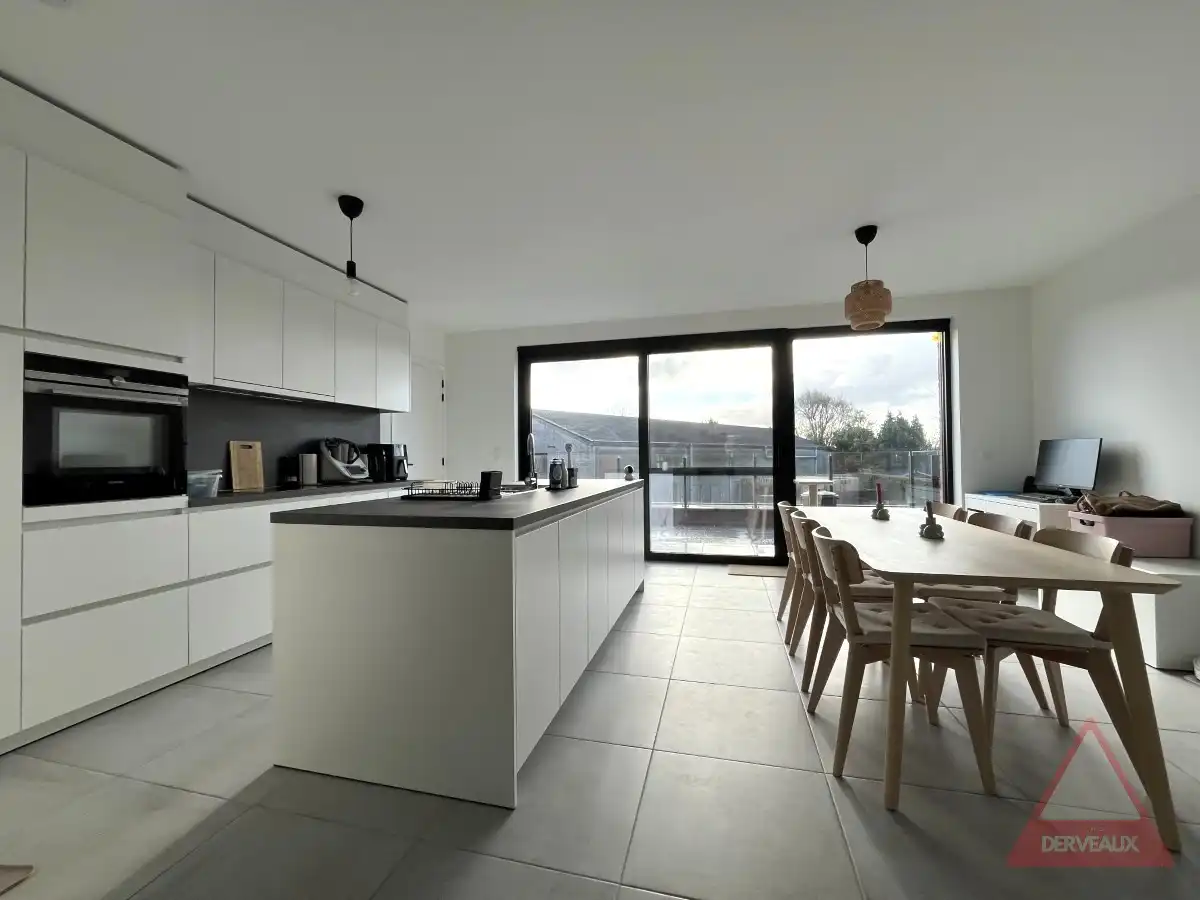 Moorslede – Lichtrijk nieuwbouwappartement met terras en autostaanplaats foto 6