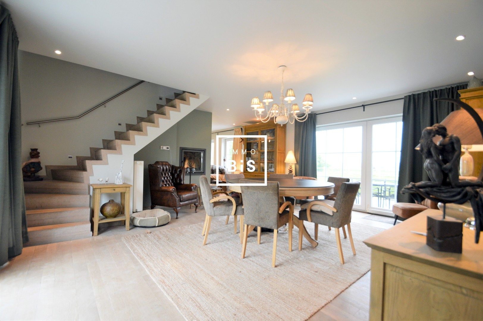 Karaktervolle hoeve met panoramisch uitzicht en paardenstallen, vlakbij Knokke foto 4