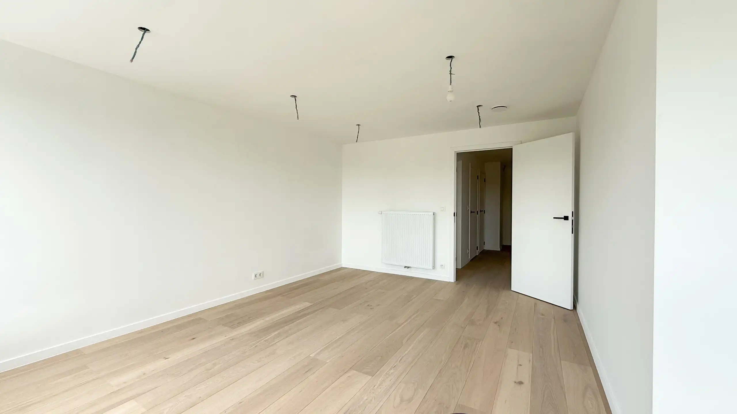 Unieke woning met 3 slpks en zitkuil in prachtig woonproject foto 24