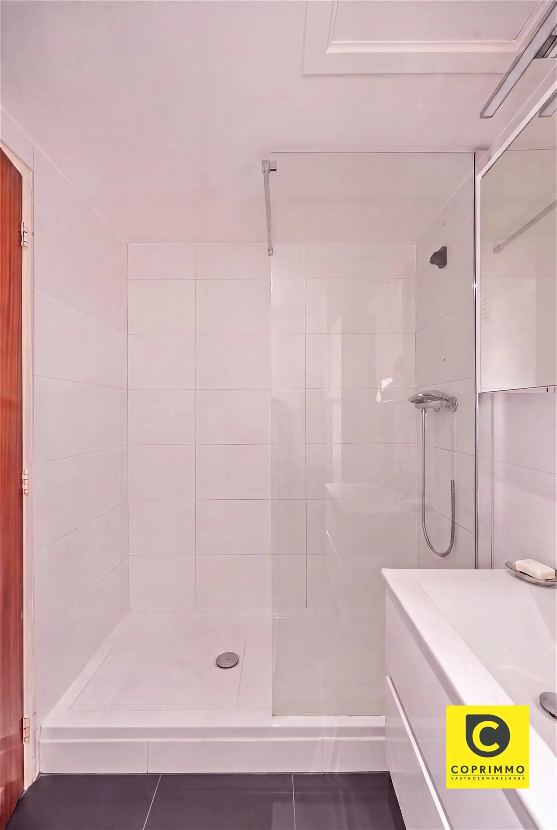 Appartement met prachtig zicht!  foto 10