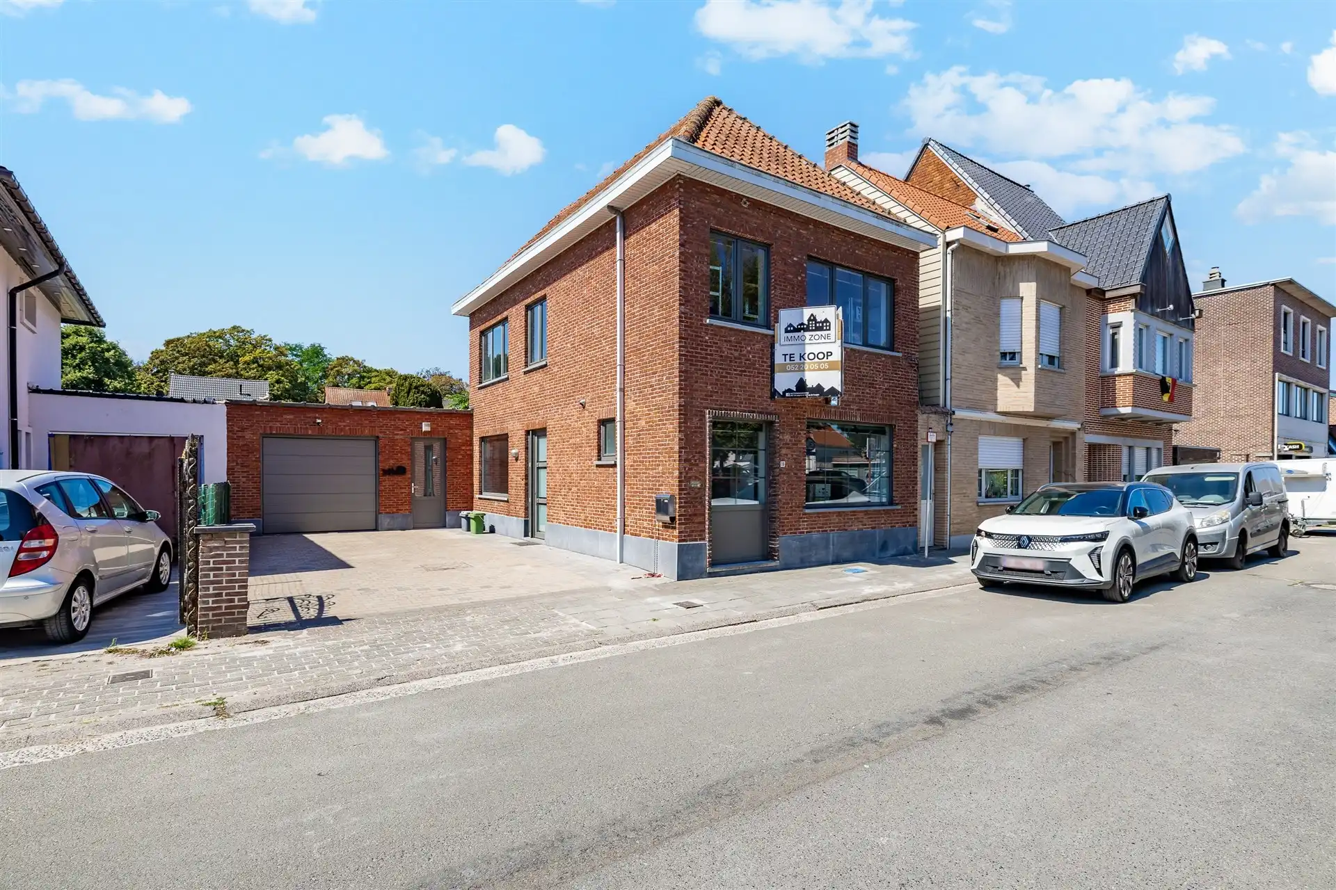 Hoofdfoto van de publicatie: Instapklare woning met 3 slaapkamers in centrum Moerbeke