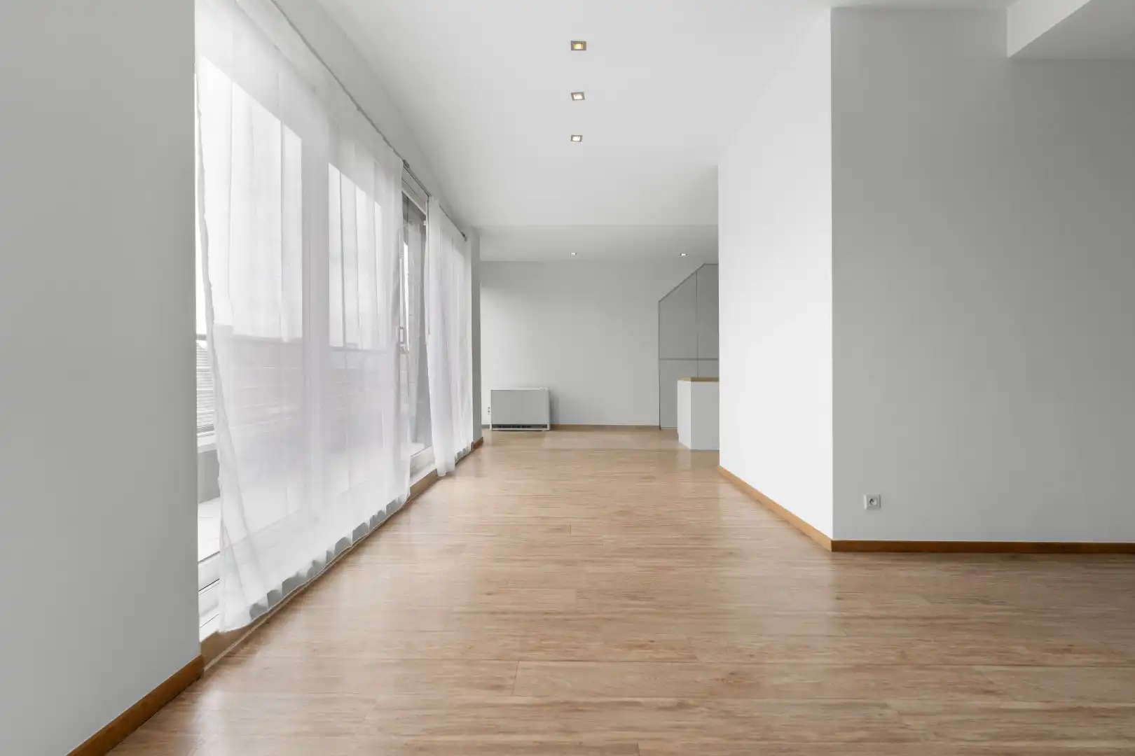 Instapklaar appartement met zonnig terras op toplocatie in Ieper foto 11