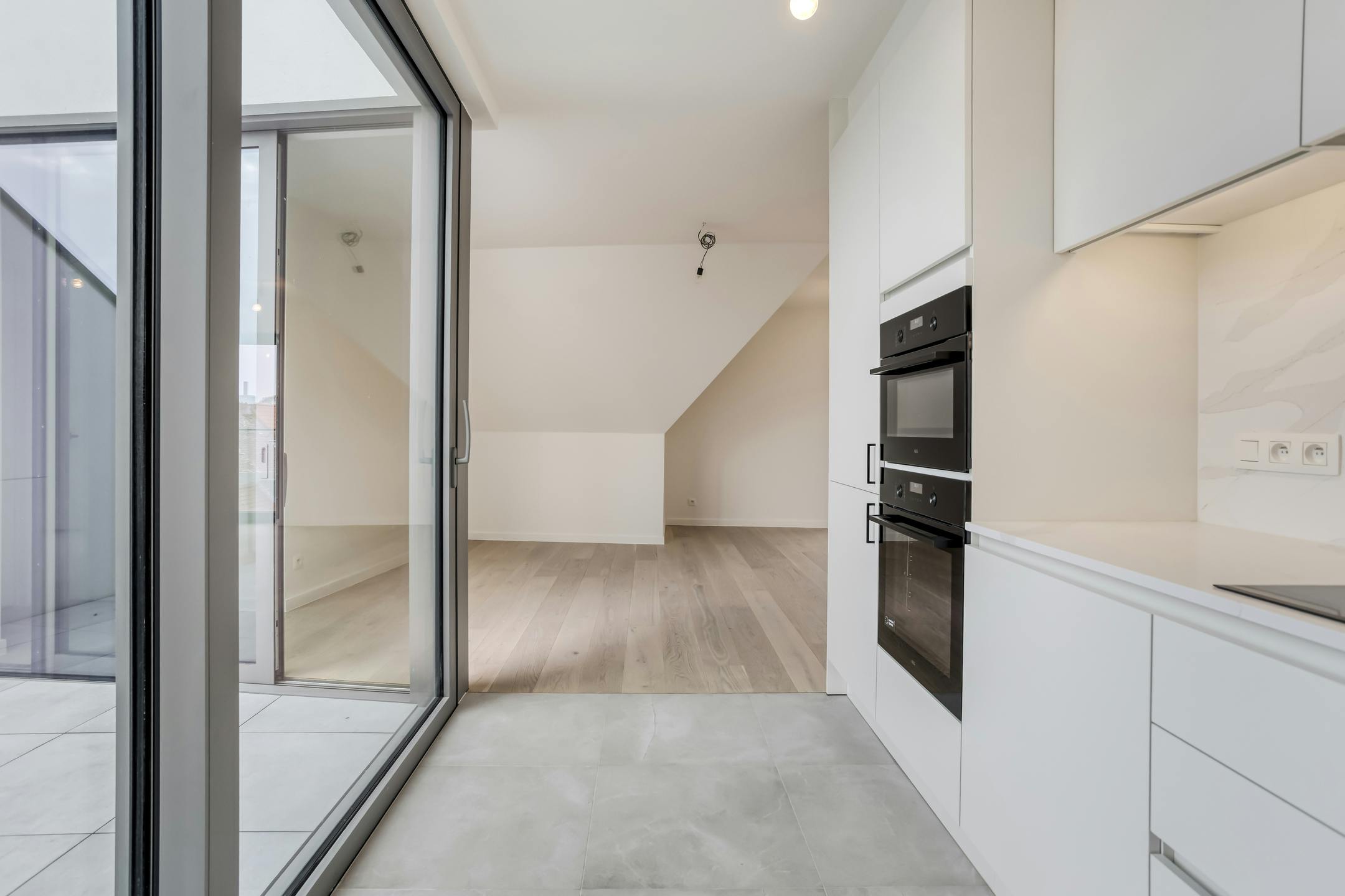 Klassevol appartement met 2 slaapkamers te centrum Brugge foto 8