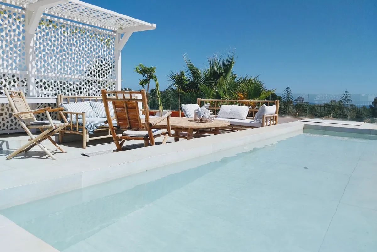 Unieke villa op wandelafstand van het strand in Marbesa: luxe wonen met uitzicht tot Gibraltar foto 21