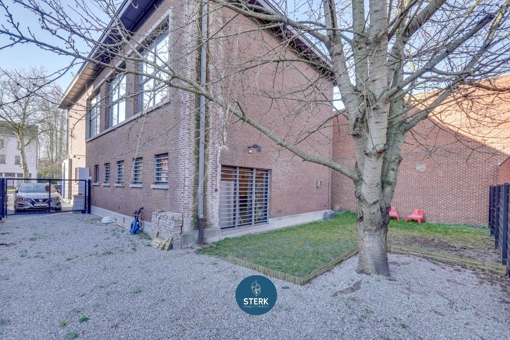 KANTOOR MET STUDIO EN APPARTEMENT OP EEN CENTRALE LOCATIE TE MAASMECHELEN ! foto 24