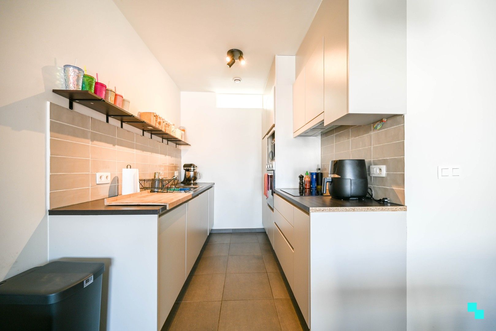 Lichtrijk appartement te huur nabij centrum Harelbeke foto 6