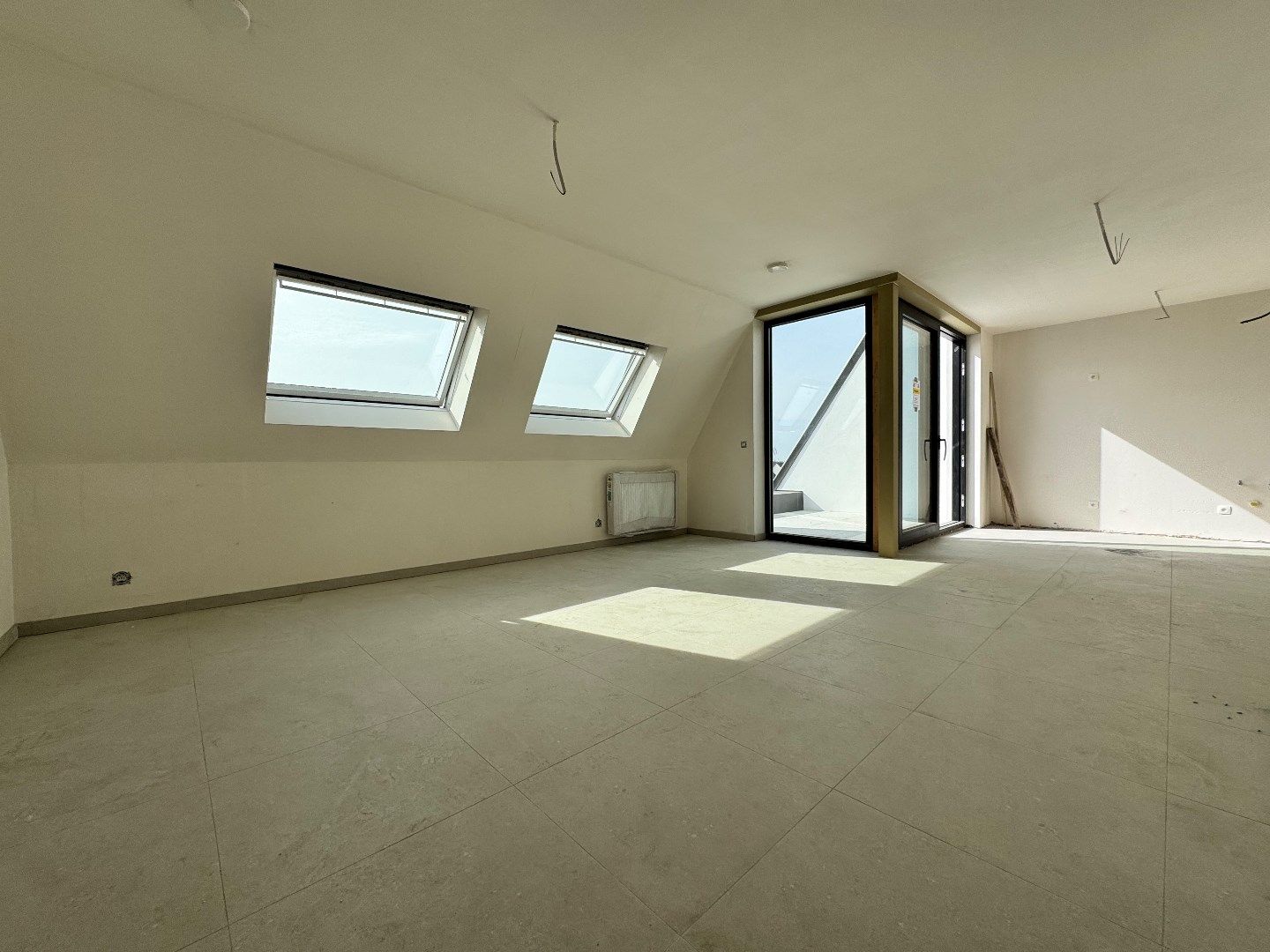 Uniek nieuwbouw appartement met 2 slaapkamers en veel zonlicht te Eernegem foto 2