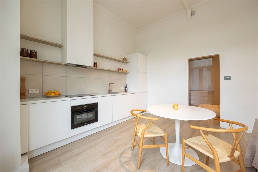 Lichtrijk appartement op het bruisende Zuid foto 4