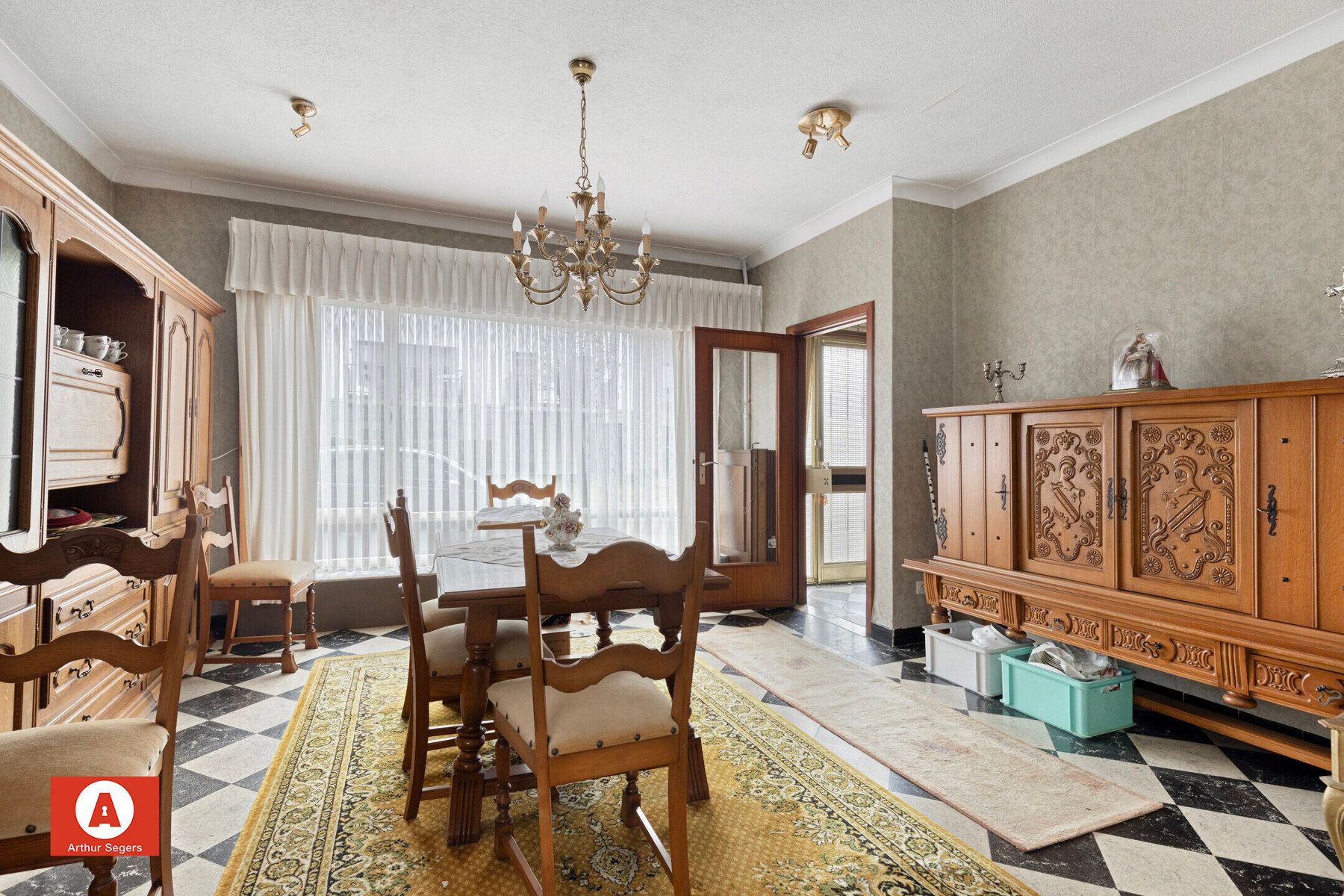 Te renoveren woning nabij centrum Breendonk foto 7