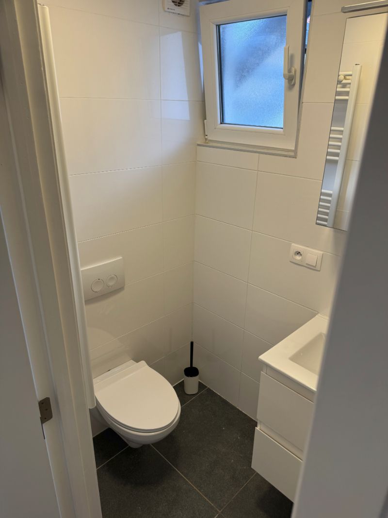 Volledig gerenoveerd  1-slaapkamerappartment foto 23