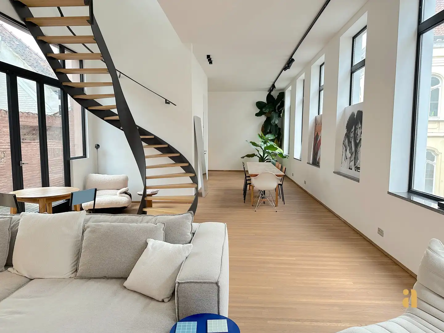 Wonen met stijl, licht en rust – midden in Gent foto 6