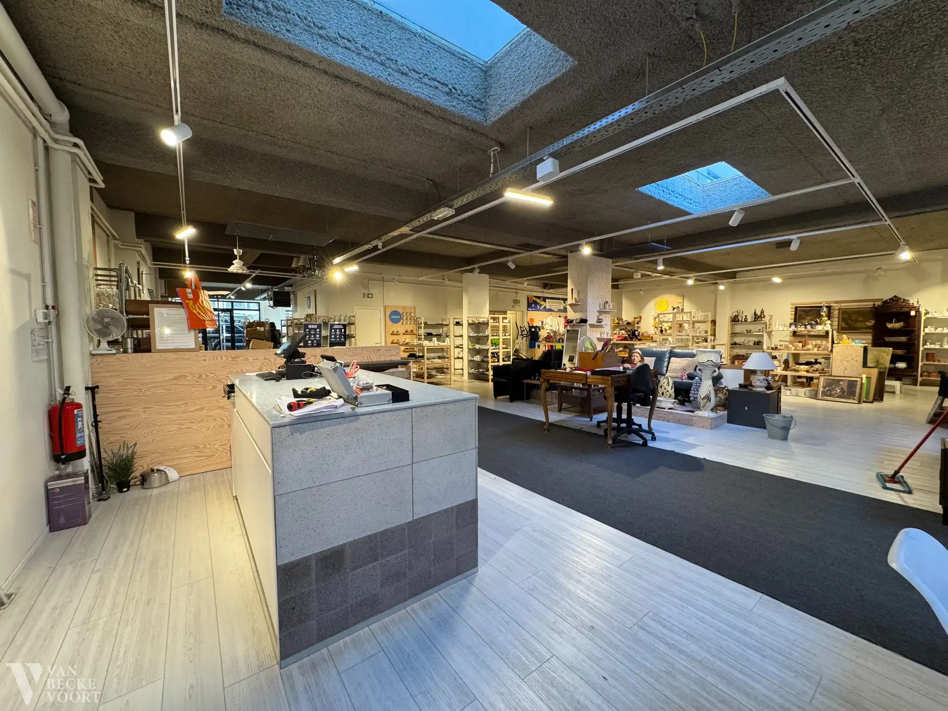 Investeringsgelijkvloers 420m² foto 4