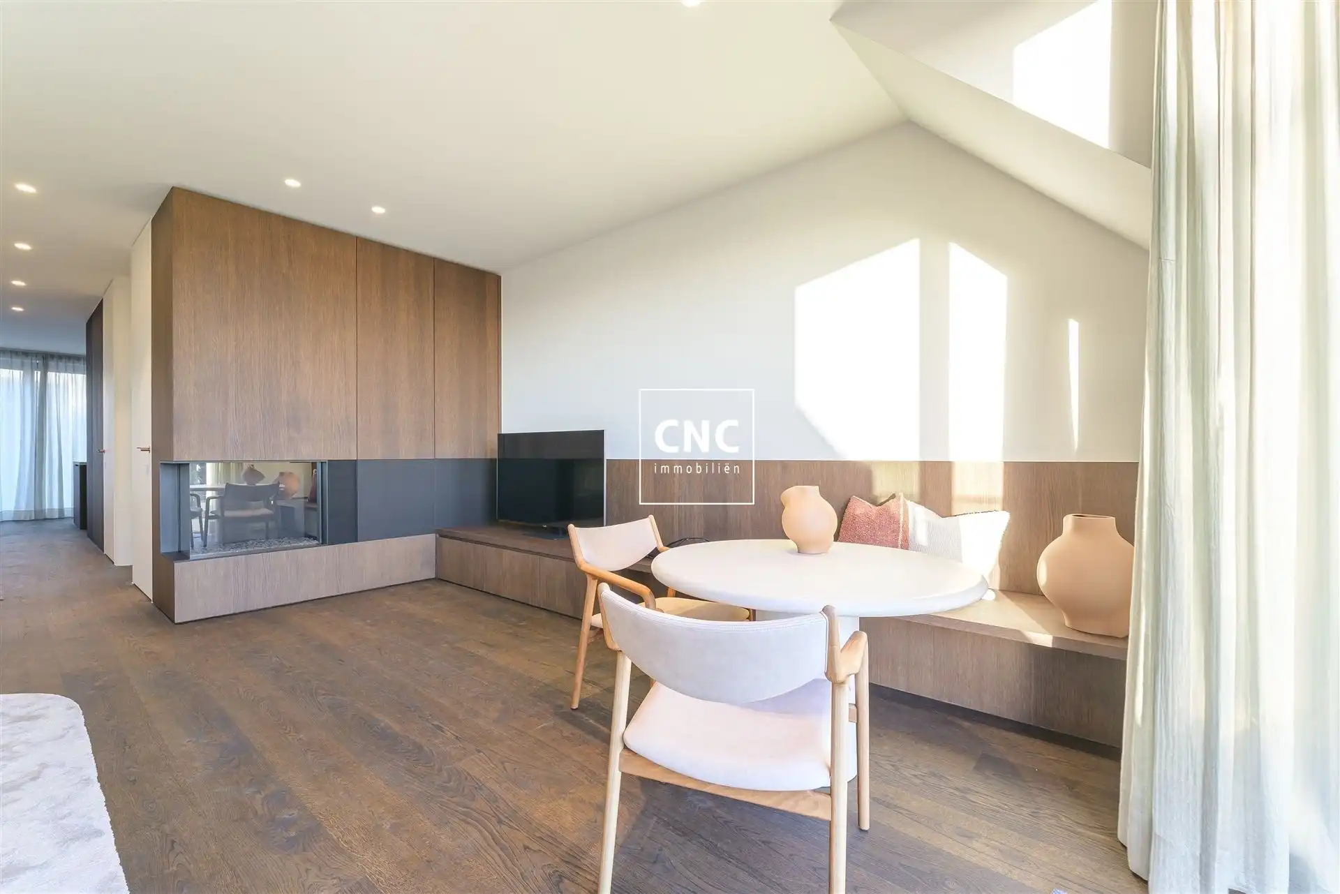 Exceptioneel nieuwbouw duplex-appartement in het hart van het Zoute met prachtig zicht op de typische Zoute-gevels foto 8