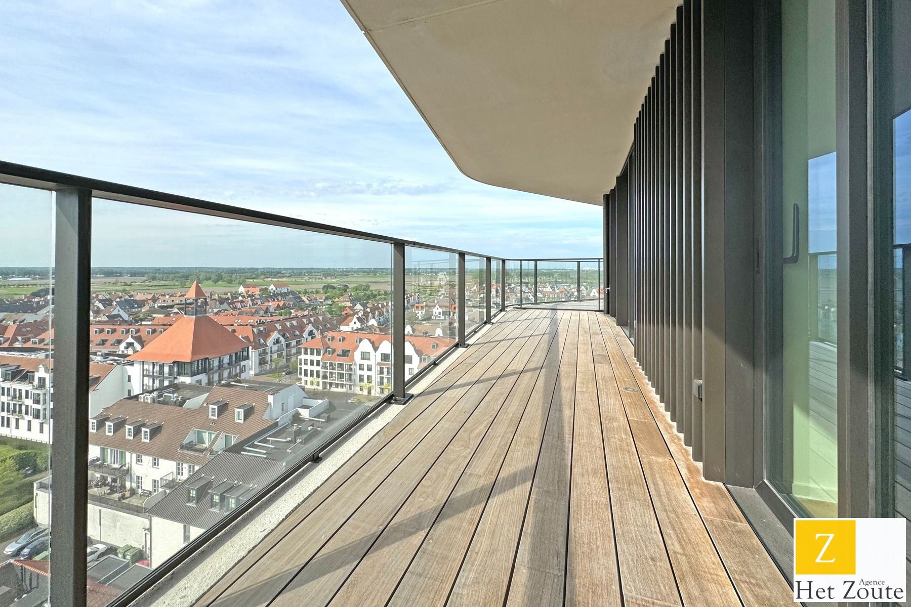 Luxueus appartement met weids uitzicht - The Tower Knokke foto 12