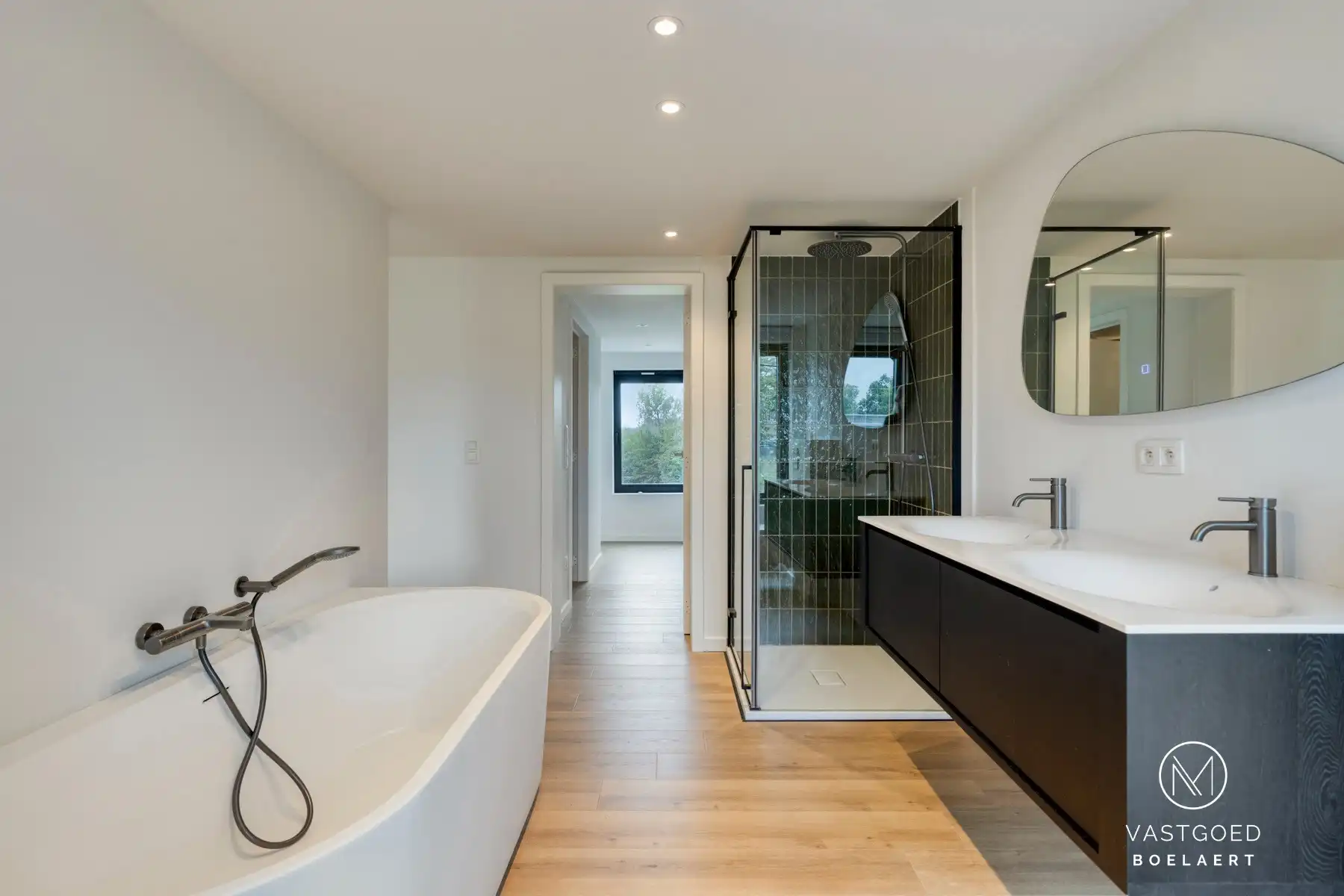 Volledig gerenoveerde woning met idyllische tuin en polyvalent bijgebouw in Aspelare foto 18
