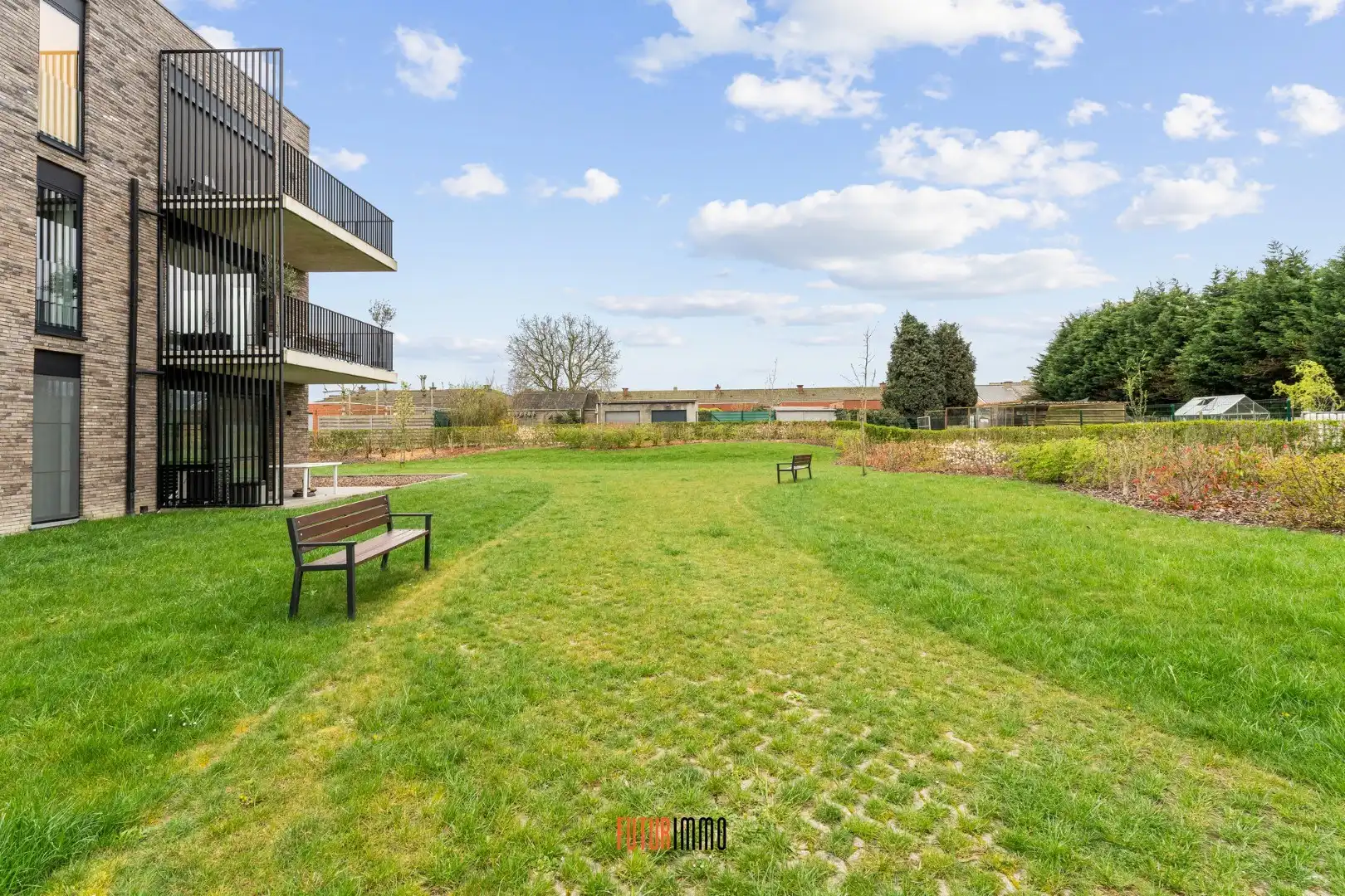 Ruim en lichtrijk 2-slpk appartement met dubbel terras foto 25