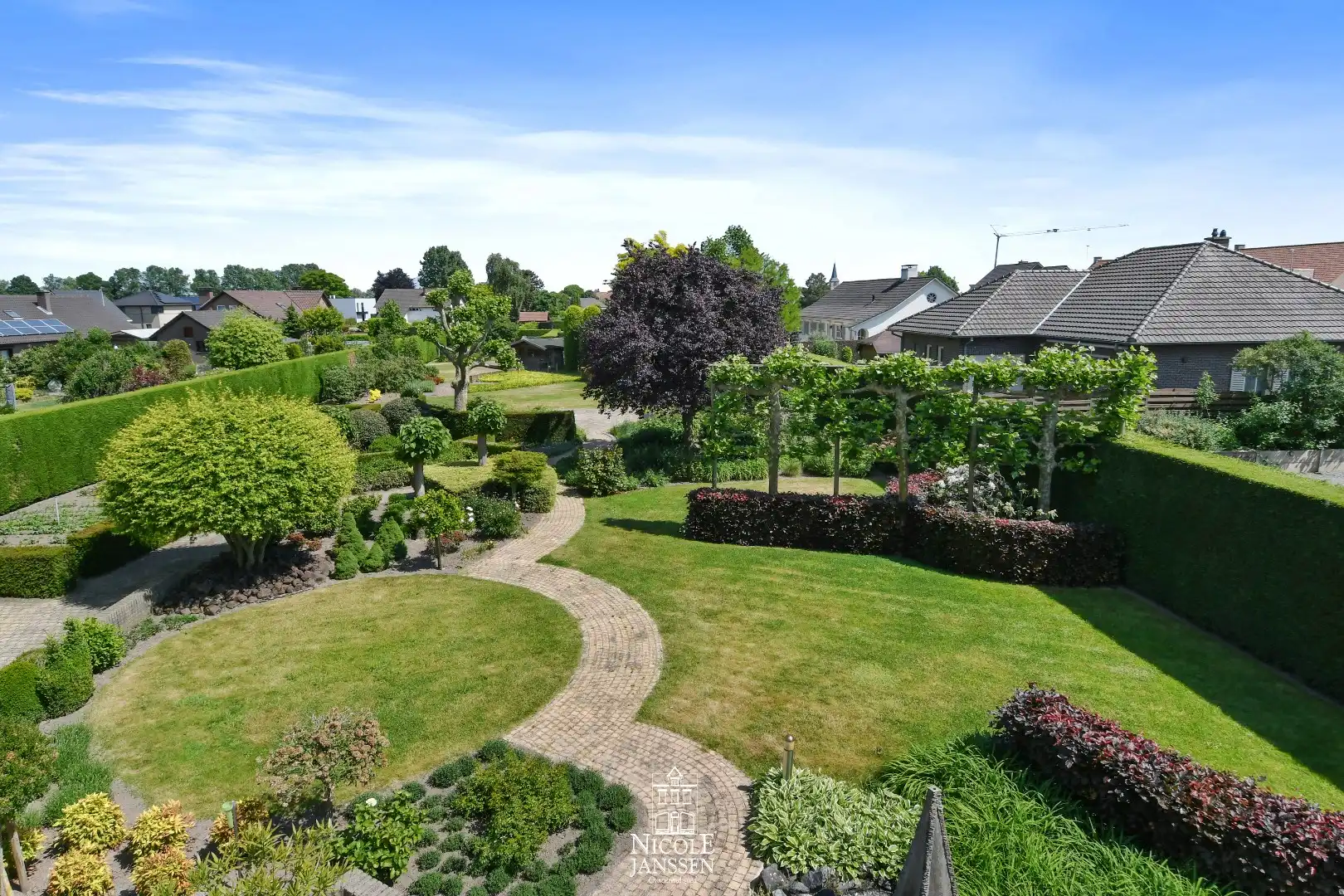 Stijlvolle villa met 4 slaapkamers, 2 badkamers en een prachtige tuin foto 36
