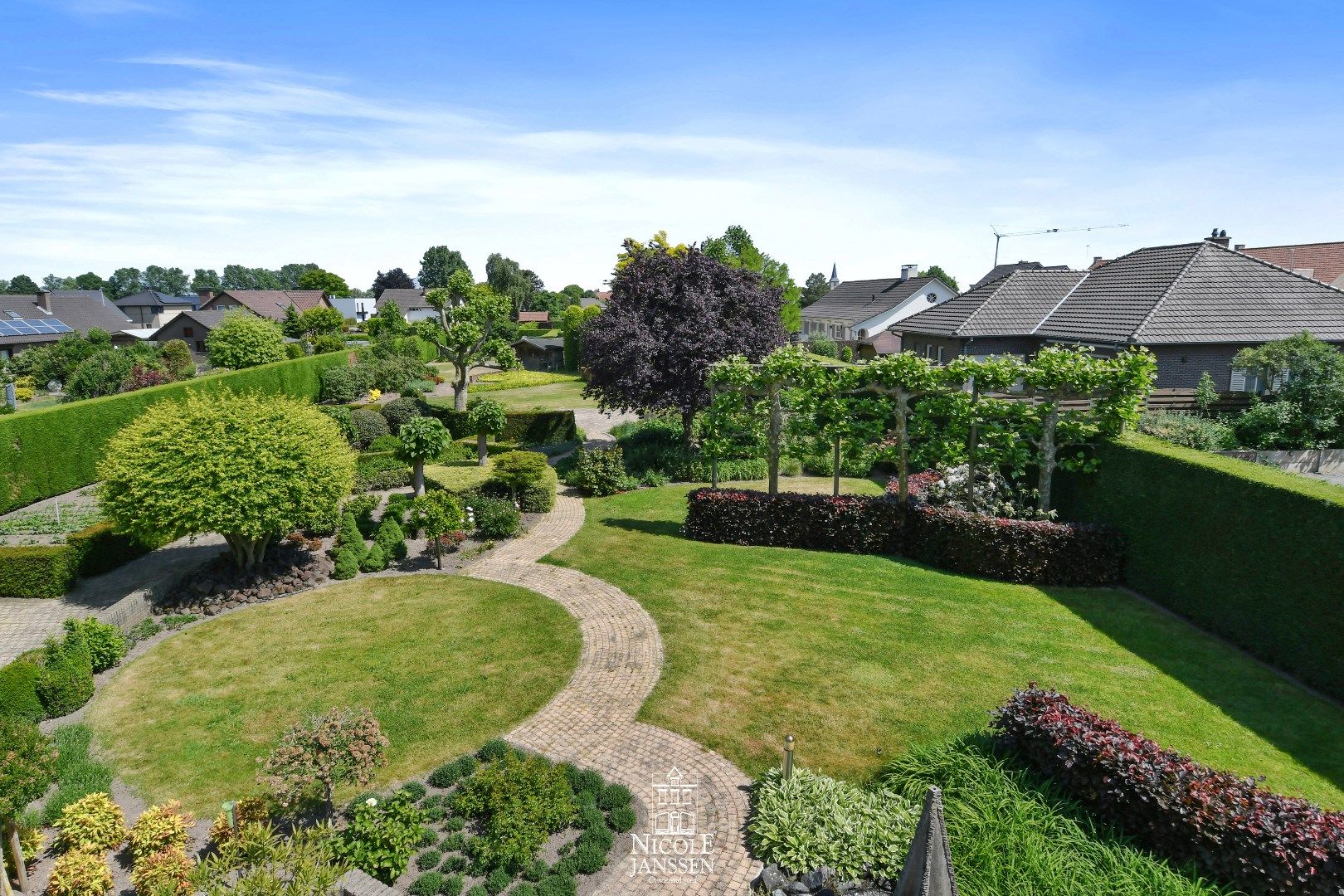 Stijlvolle villa met 4 slaapkamers, 2 badkamers en een prachtige tuin foto 36