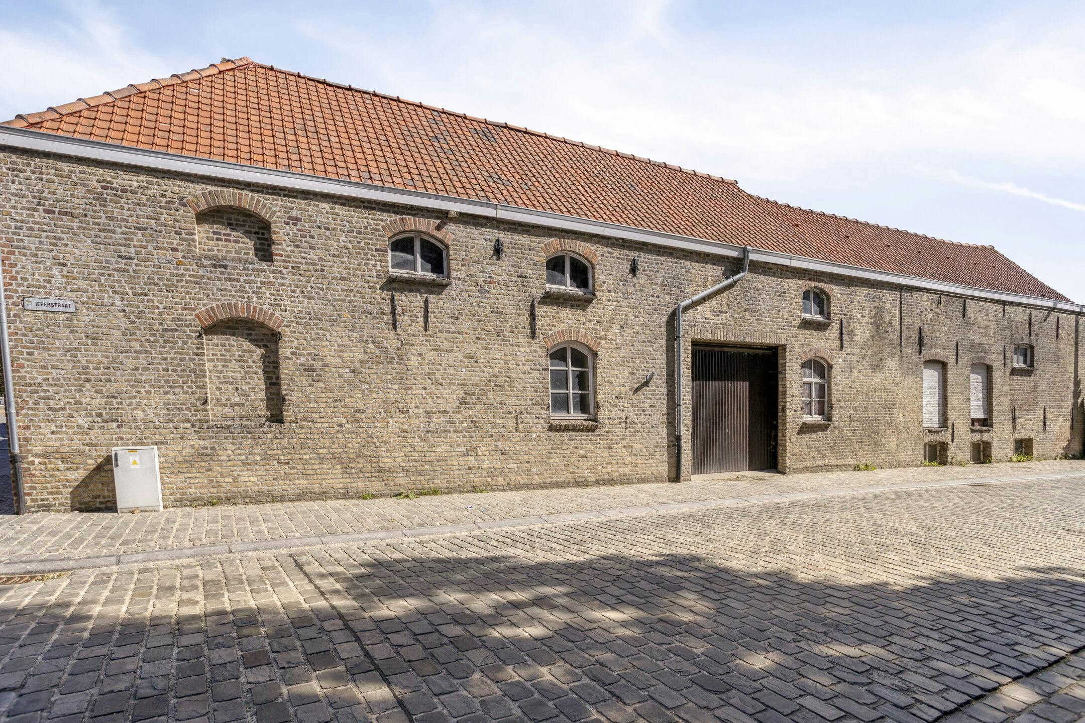 Authentieke woning met zuidgerichte tuin en bijgebouw. foto 8