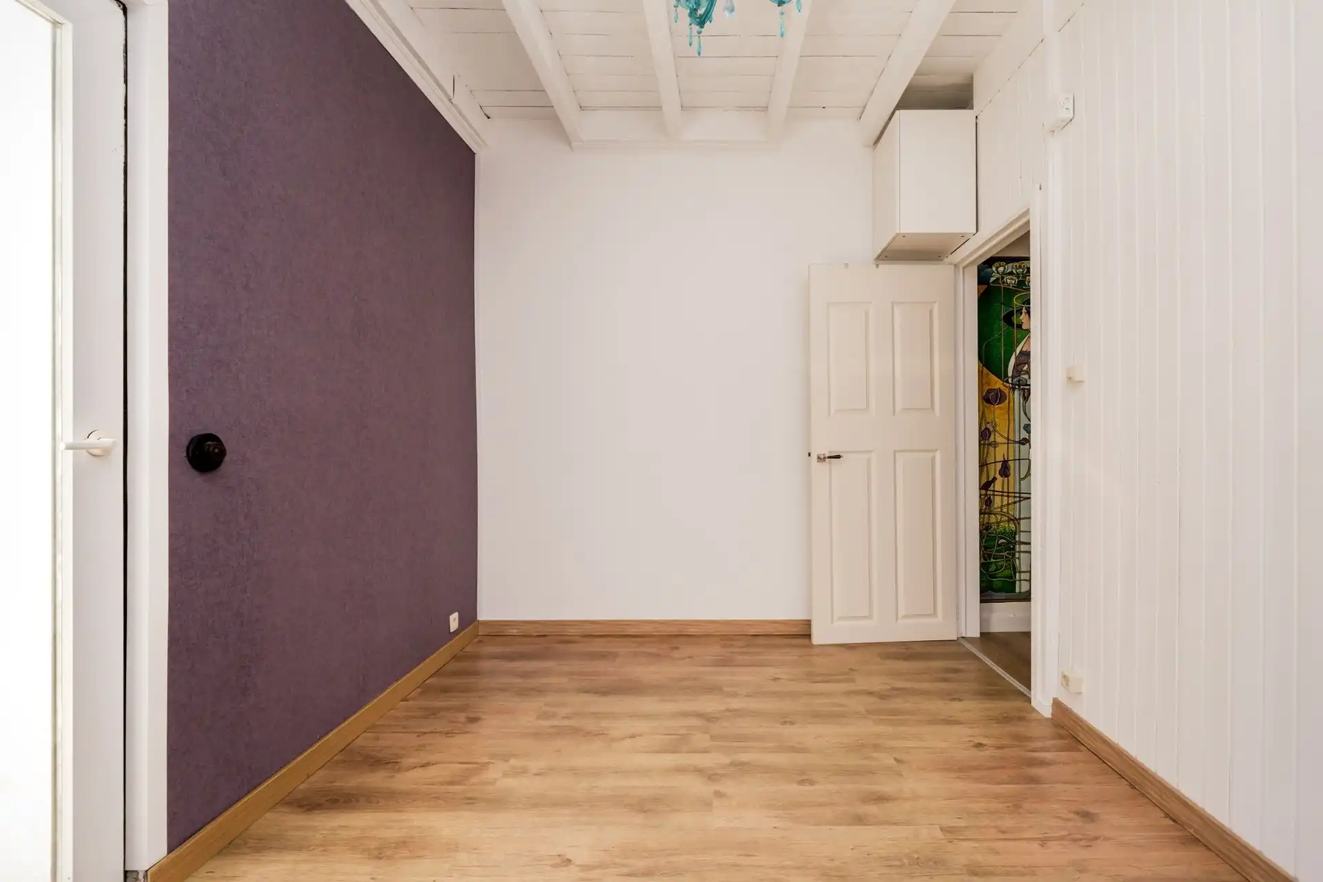 Te renoveren woning met 3 slpks en 3 badkamers. foto 14