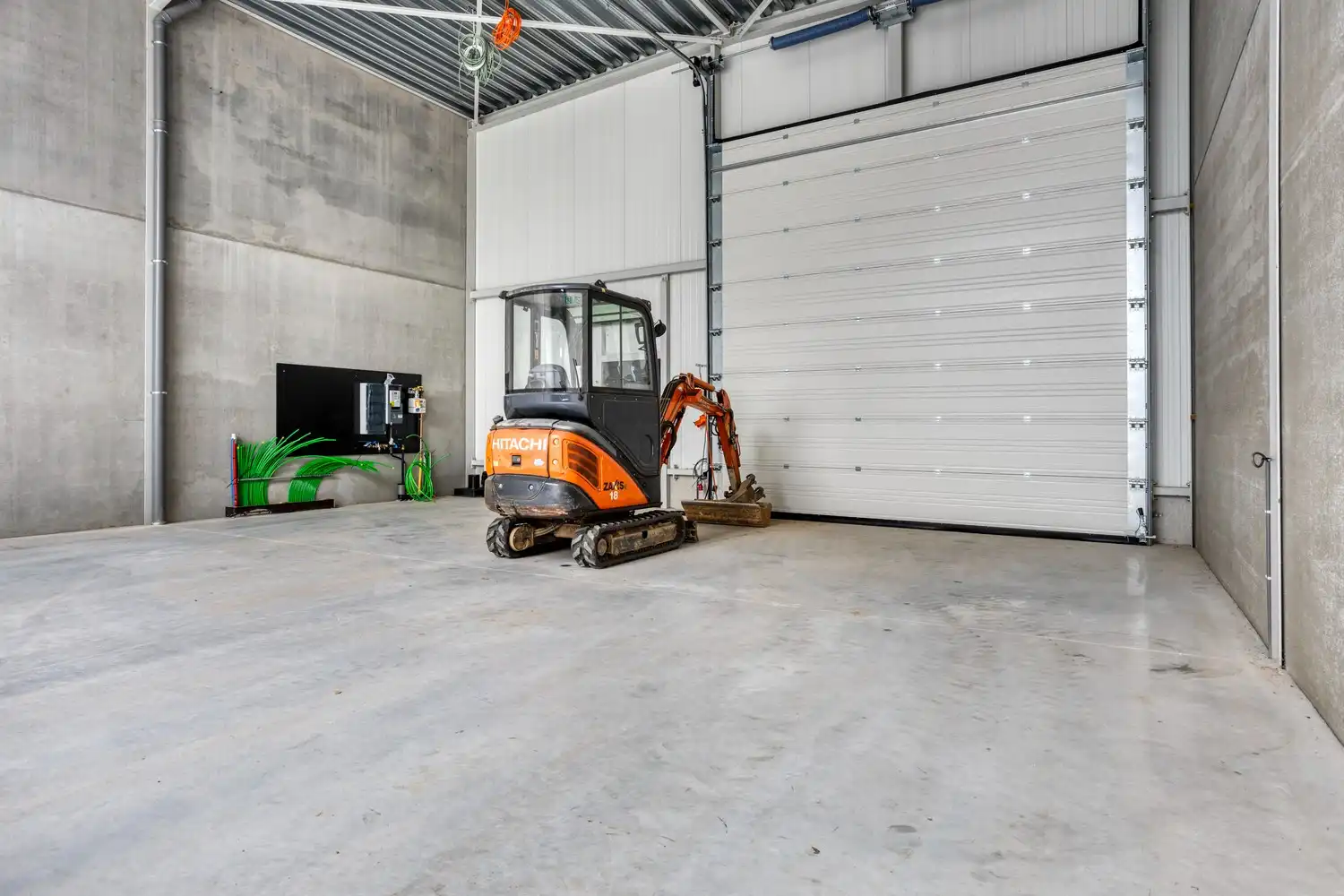 Nieuwbouwloods van 430 m² op toplocatie in Europark, Lanaken, te huur! foto 9